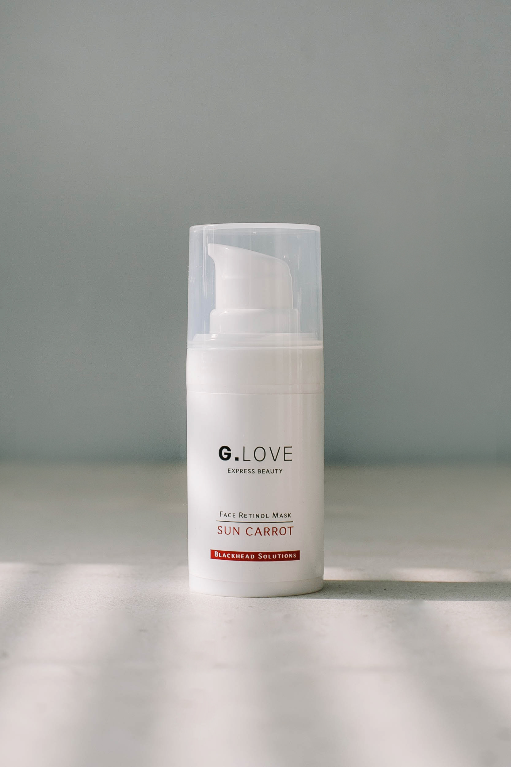 Разогревающая маска с липосомальным ретинолом и маслом семян моркови G.LOVE Face Retinol Mask Sun Carrot 15ml
Разогревающая маска с липосомальным ретинолом и маслом семян моркови G.LOVE Face Retinol Mask Sun Carrot 15ml
