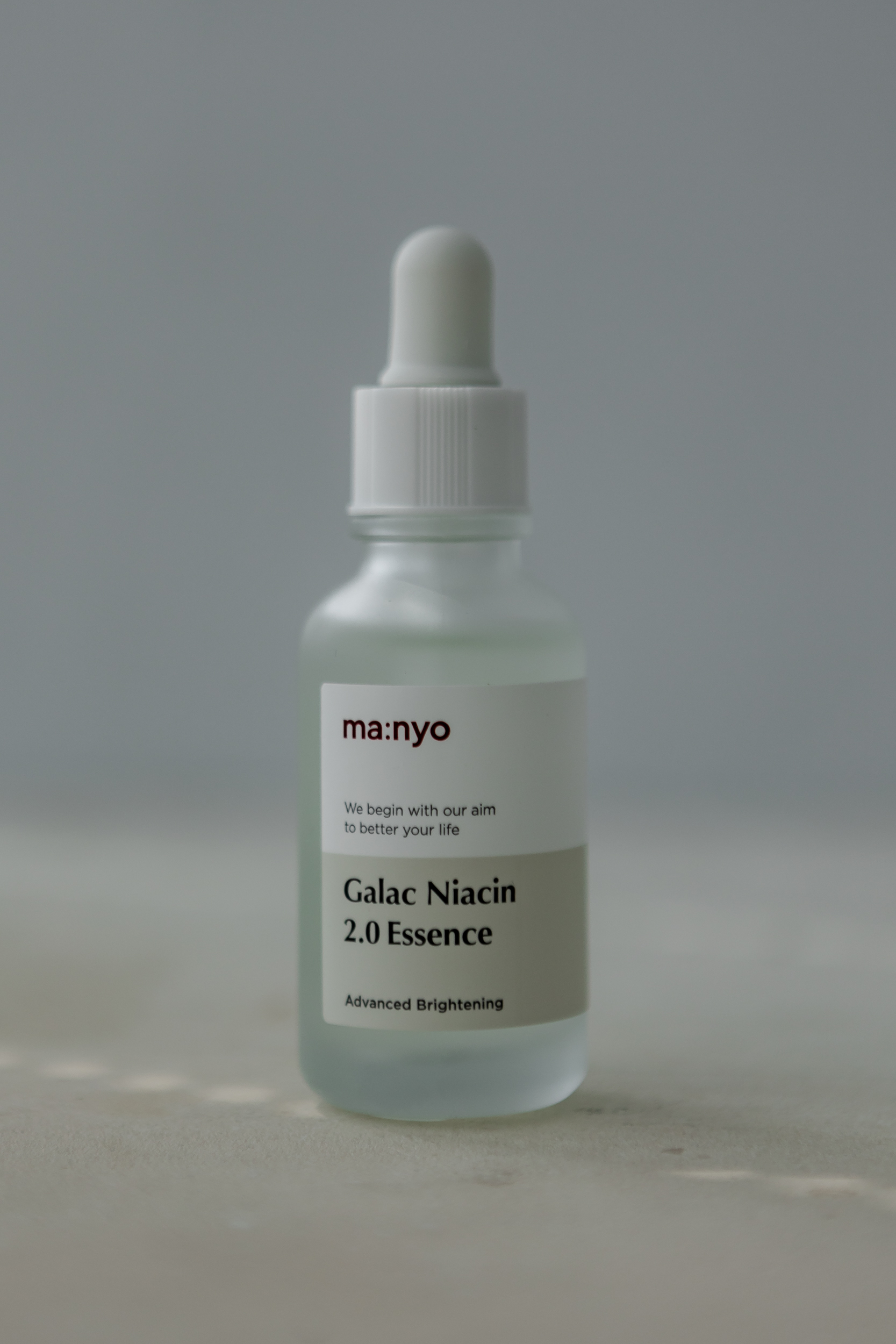 Сыворотка с галактомисисом и ниацинамидом Manyo Galac Niacin 2.0 Essence 30ml
Сыворотка с галактомисисом и ниацинамидом Manyo Galac Niacin 2.0 Essence 30ml