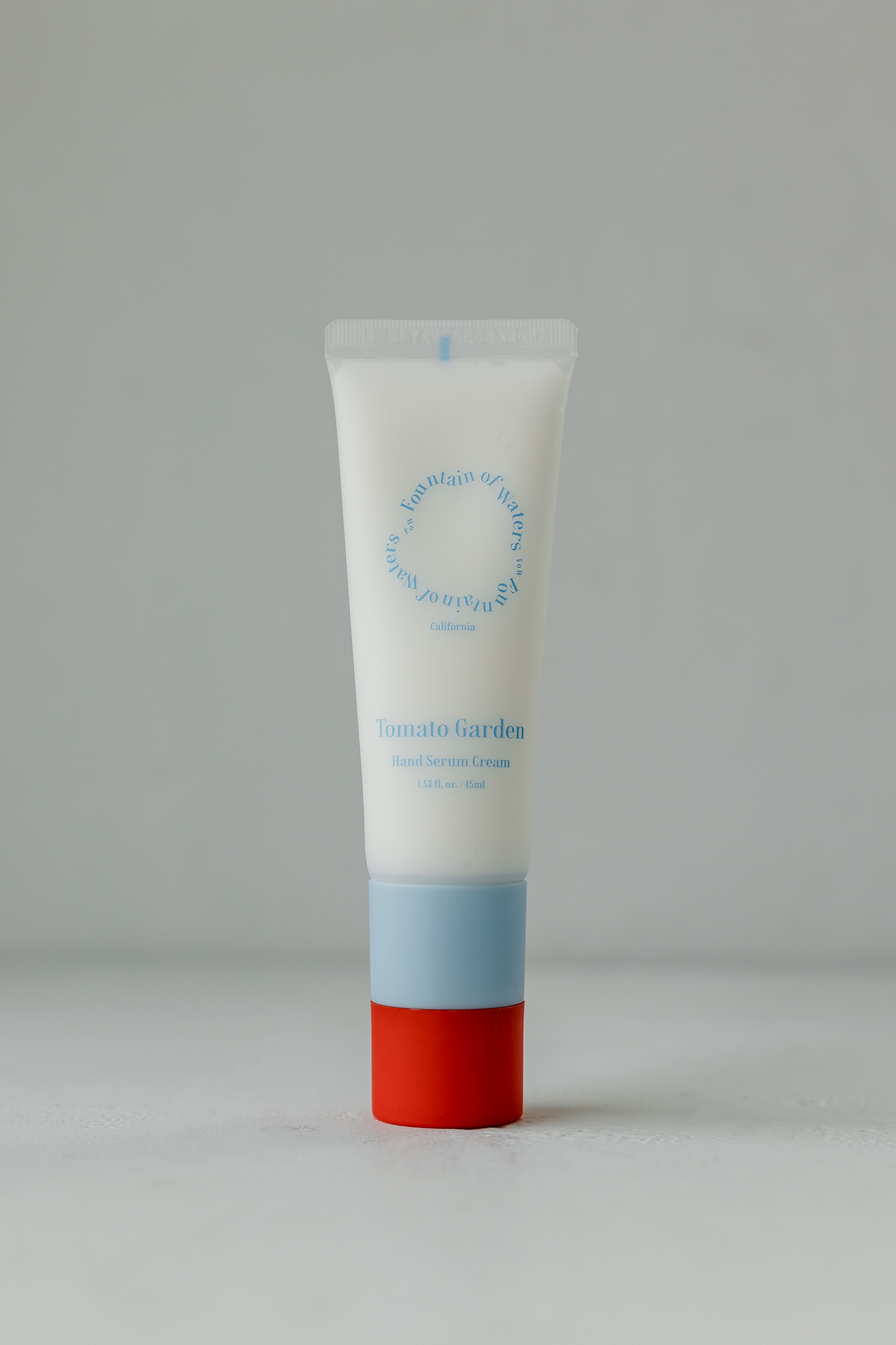 Крем-сыворотка для кожи рук Fountain of Waters Tomato Garden Hand Serum Cream 45ml
Крем-сыворотка для кожи рук Fountain of Waters Tomato Garden Hand Serum Cream 45ml