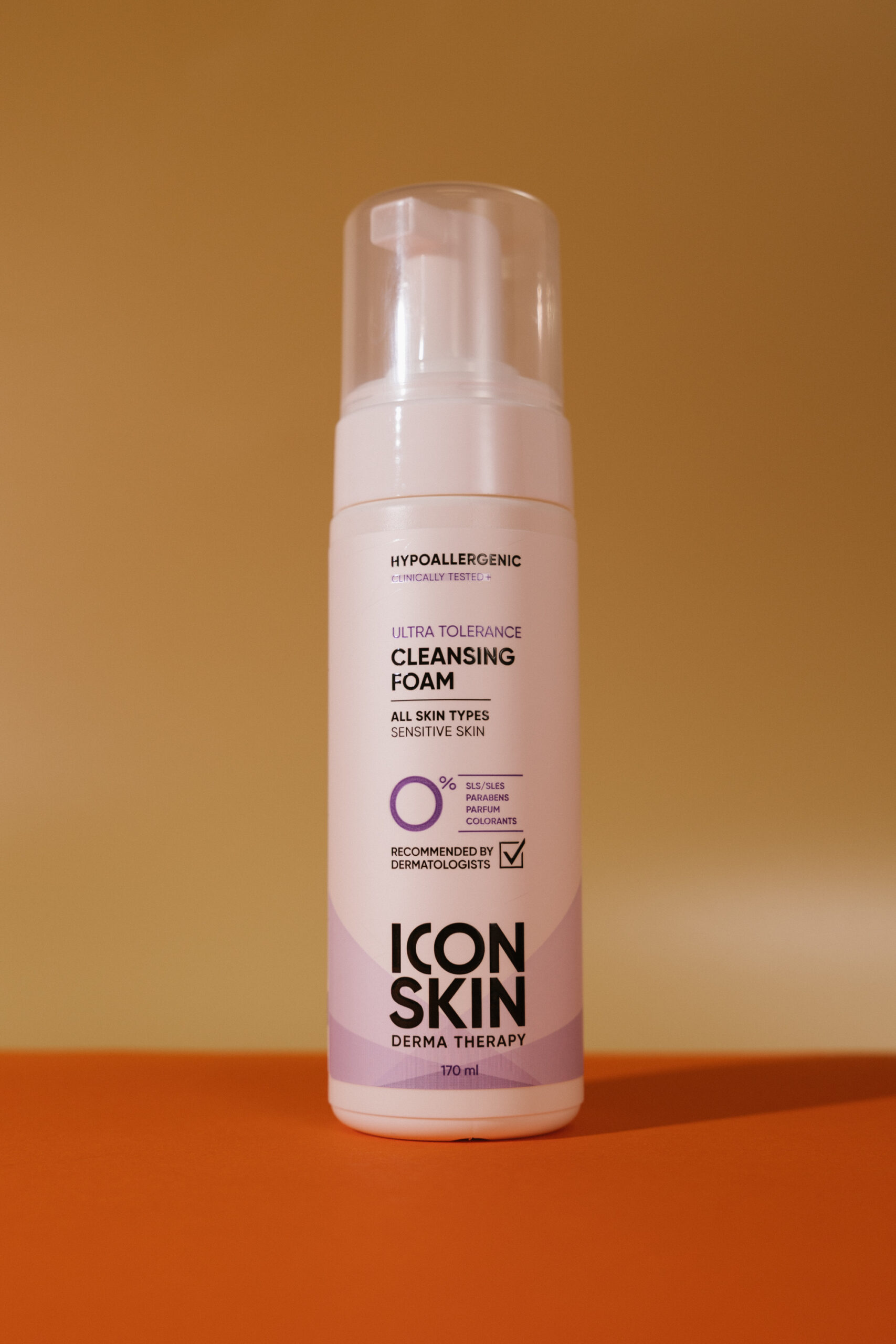 Очищающая пенка для всех типов кожи ICON SKIN Ultra Tolerance Cleansing Foam 170ml
Очищающая пенка для всех типов кожи ICON SKIN Ultra Tolerance Cleansing Foam 170ml