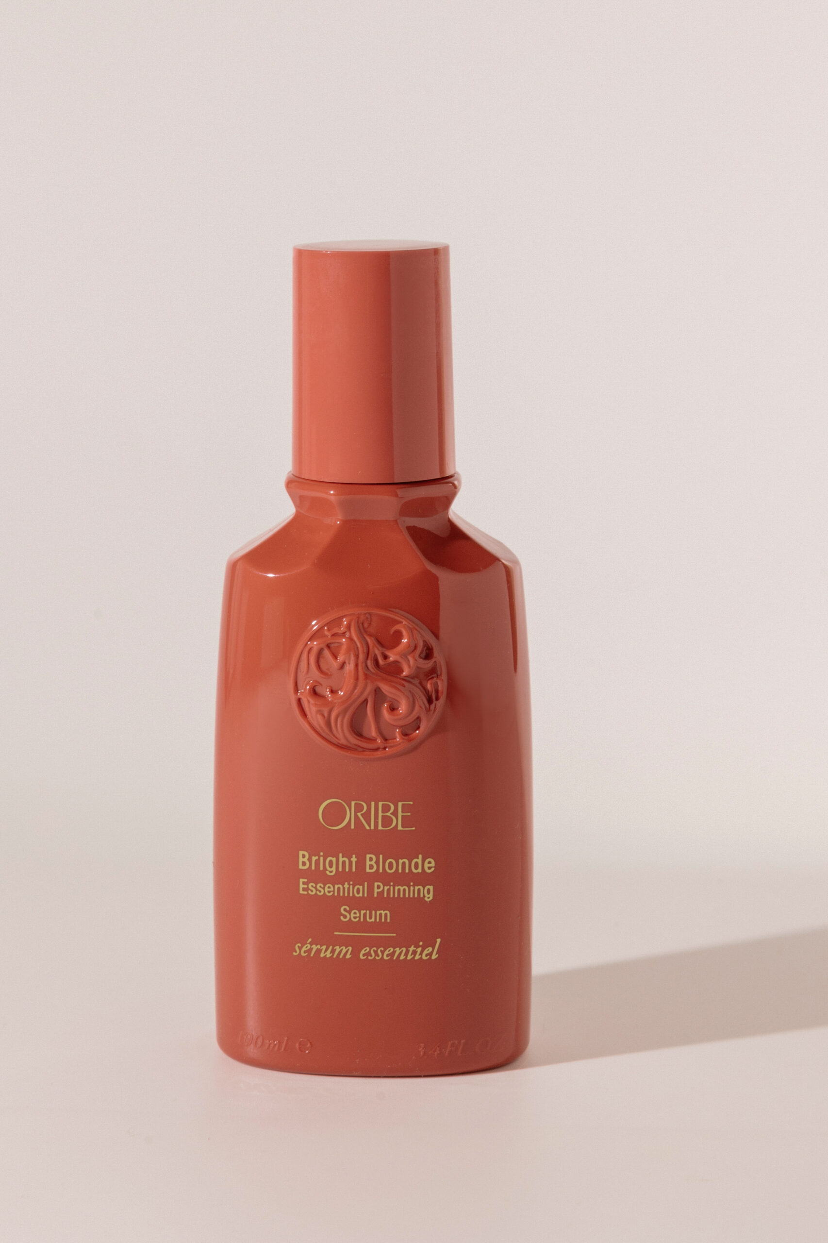 Сыворотка-уход для светлых волос Мягкость и Сияние Oribe Bright Blonde Essential Priming Serum 100 ml
Сыворотка-уход для светлых волос Мягкость и Сияние Oribe Bright Blonde Essential Priming Serum 100 ml