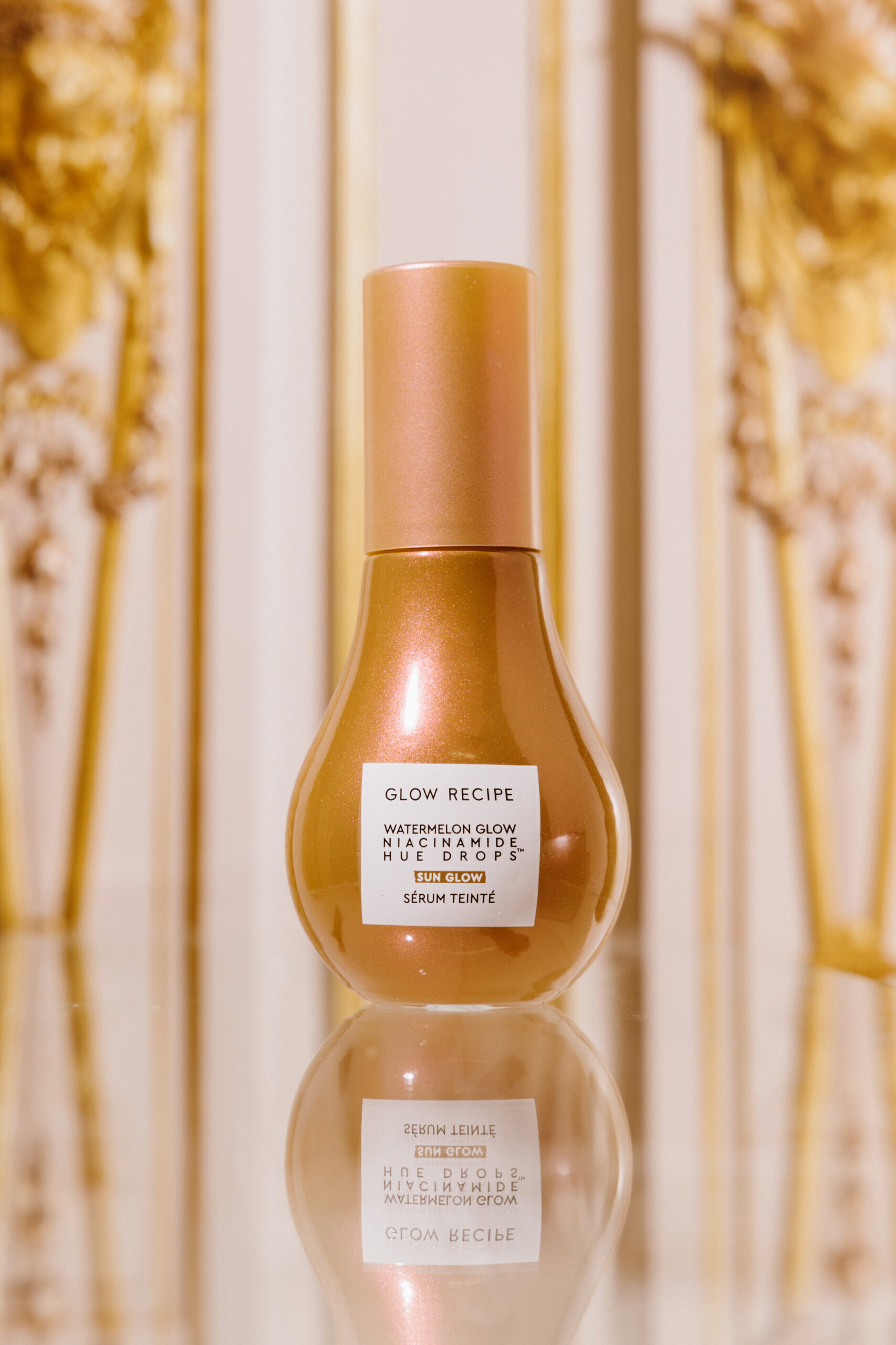 Сыворотка-хайлайтер для лица Glow Recipe Watermelon Glow Niacinamide Hue Drops Sun Glow Serum 40ml
Сыворотка-хайлайтер для лица Glow Recipe Watermelon Glow Niacinamide Hue Drops Sun Glow Serum 40ml