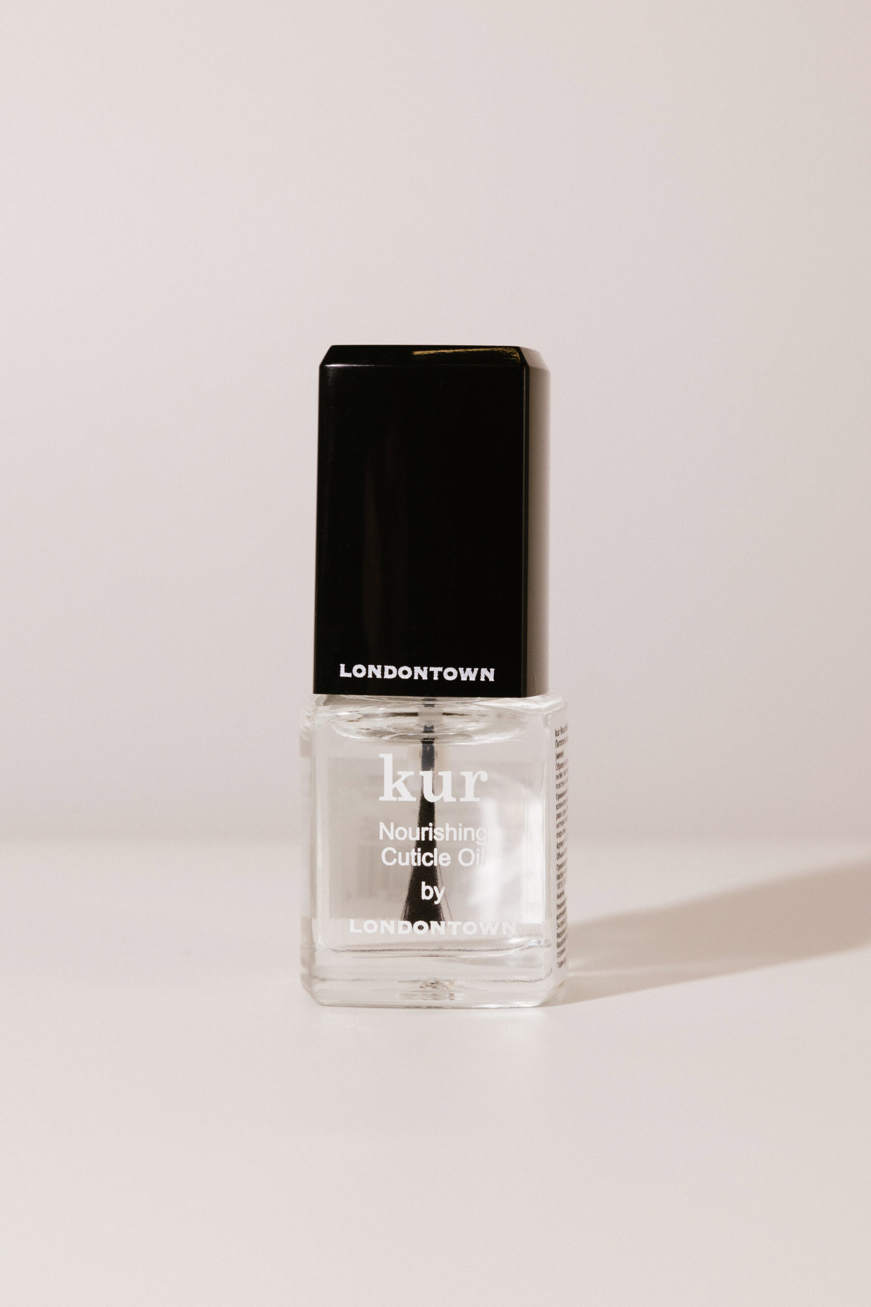 Питательное масло для кутикулы (мини) Londontown Кur Nourshing Cuticle Oil (mini) 7 мл
Питательное масло для кутикулы (мини) Londontown Кur Nourshing Cuticle Oil (mini) 7 мл