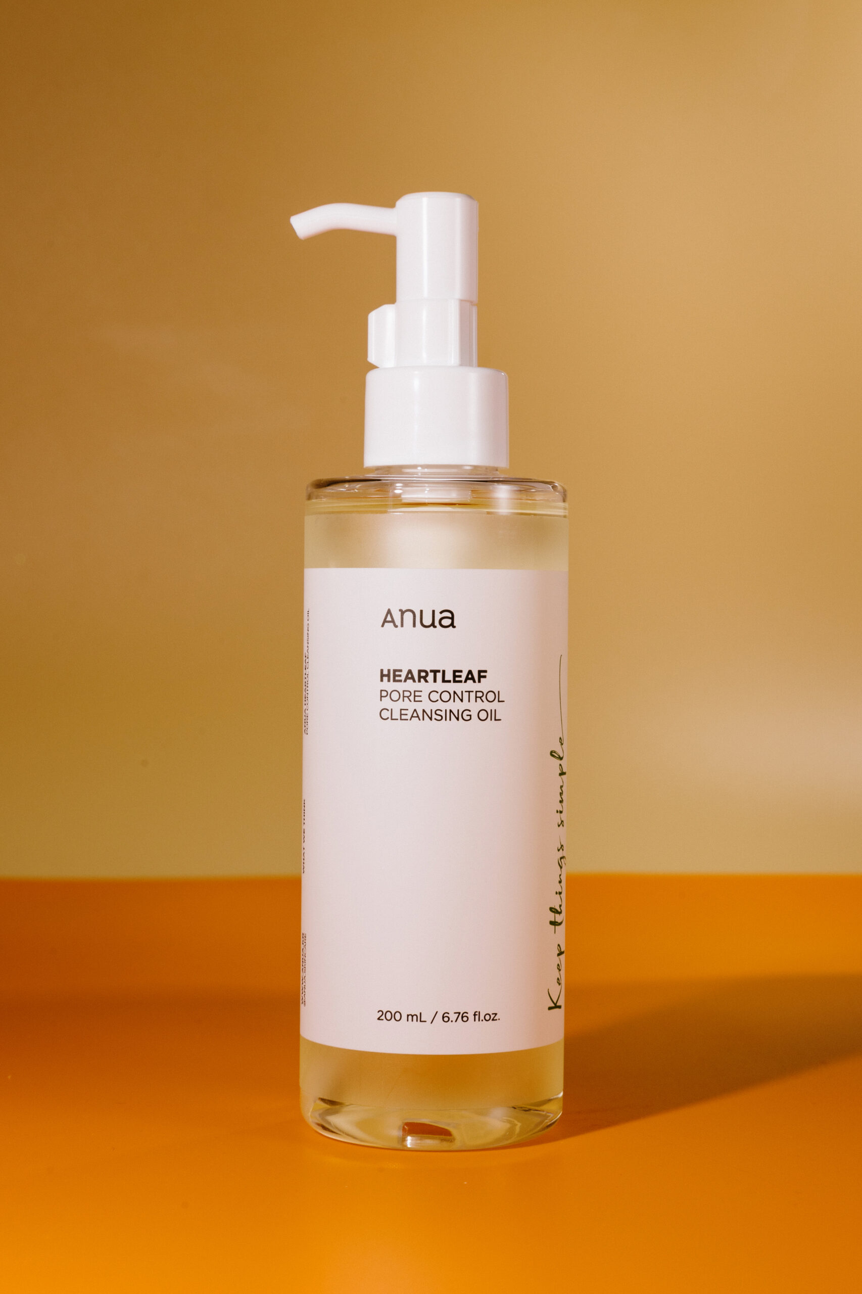 Гидрофильное масло для деликатного очищения Anua Heartleaf Pore Control Cleansing Oil 200ml
Гидрофильное масло для деликатного очищения Anua Heartleaf Pore Control Cleansing Oil 200ml