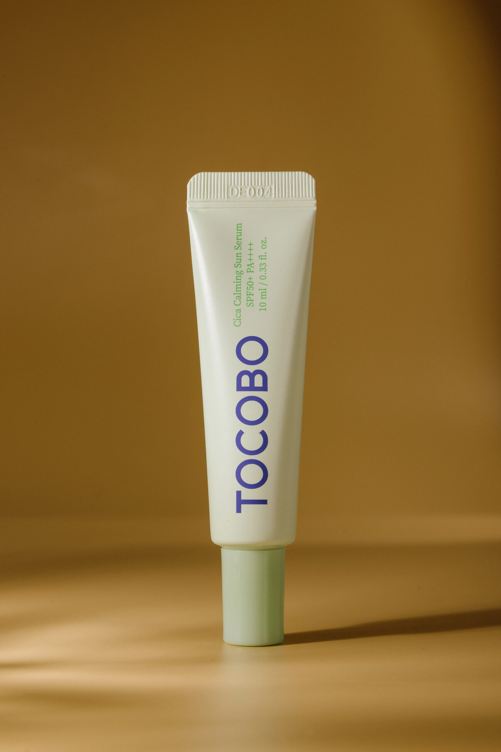 Солнцезащитная сыворотка на основе экстракта центеллы TOCOBO Cica Calming Sun Serum Deluxe SPF50+ PA++++ 10ml
Солнцезащитная сыворотка на основе экстракта центеллы TOCOBO Cica Calming Sun Serum Deluxe SPF50+ PA++++ 10ml