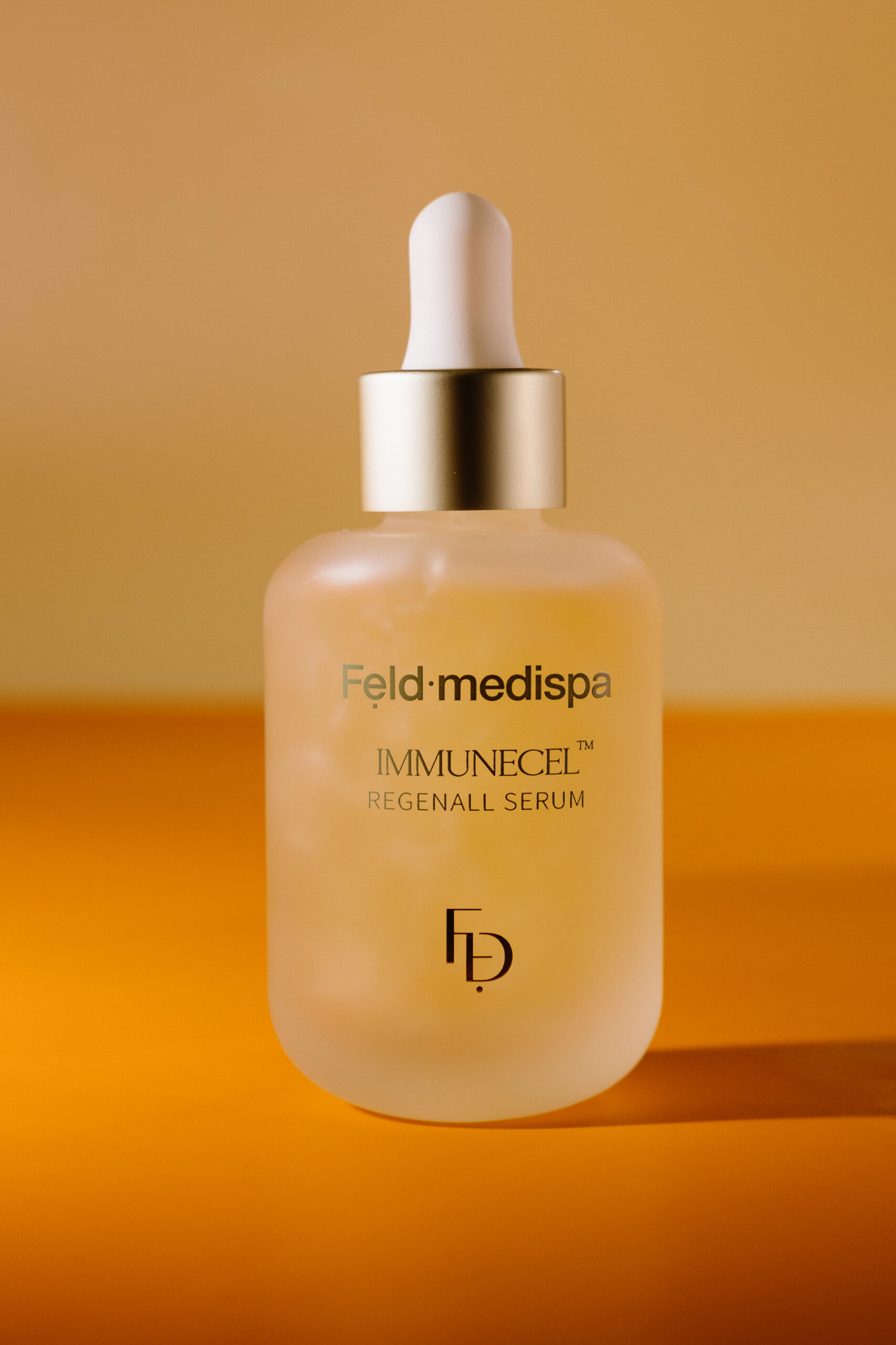 Антивозрастная сыворотка для глубокого увлажнения FELD MEDISPA Immunecel Regenall Serum 40ml
Антивозрастная сыворотка для глубокого увлажнения FELD MEDISPA Immunecel Regenall Serum 40ml