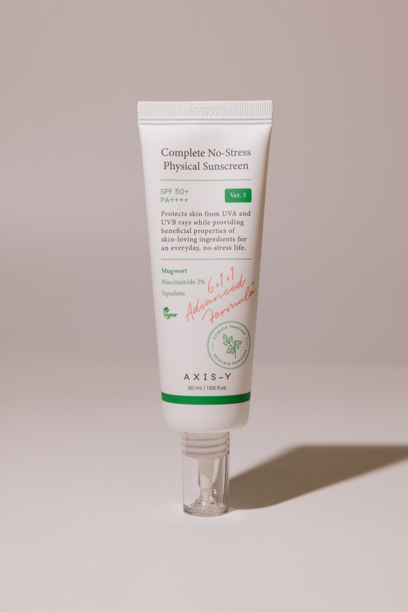 Лёгкий санскрин на физических фильтрах AXIS-Y Complete No Stress Physical Sunscreen SPF50+ PA++++ 50ml
Лёгкий санскрин на физических фильтрах AXIS-Y Complete No Stress Physical Sunscreen SPF50+ PA++++ 50ml