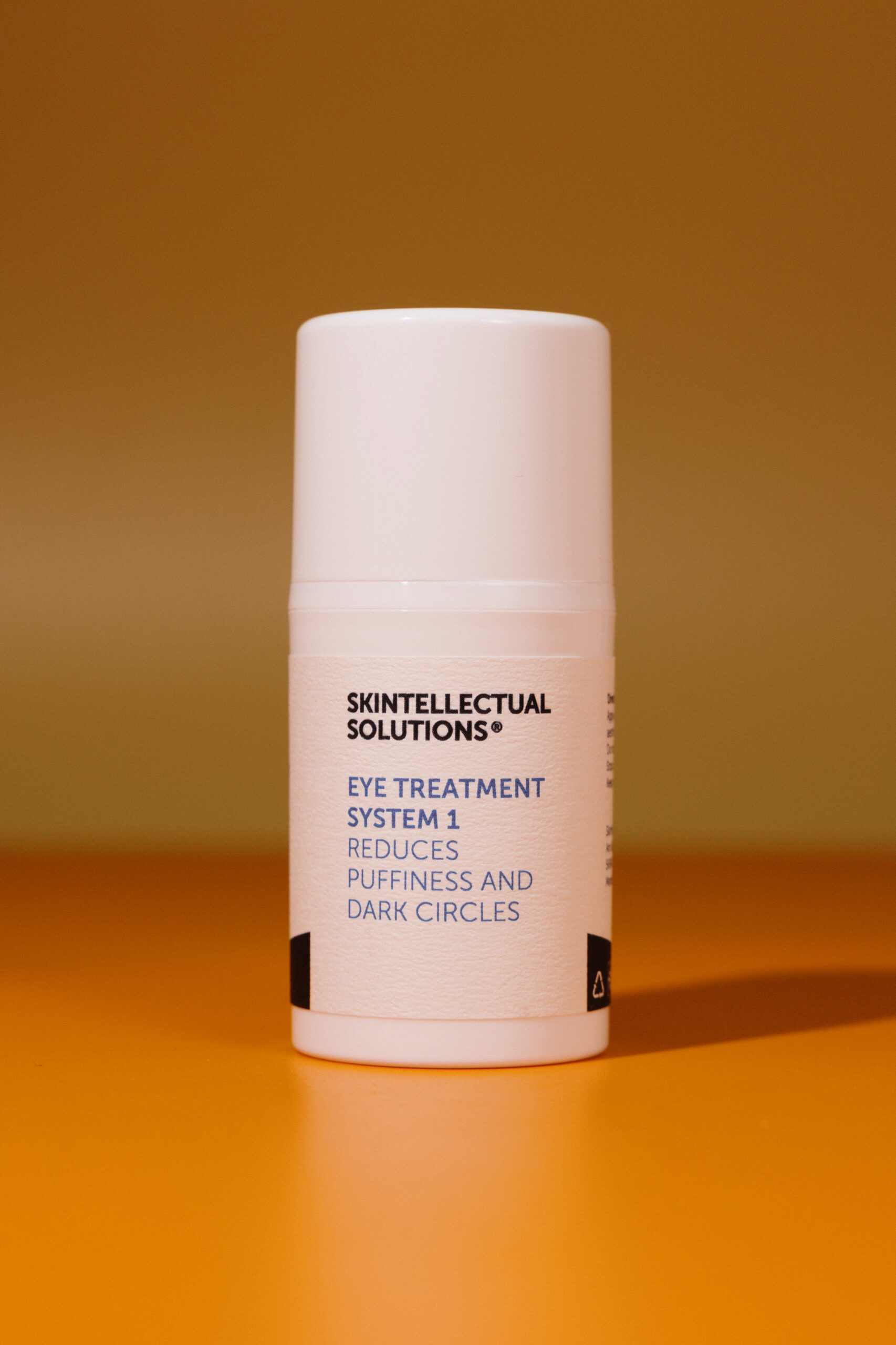 Уход за кожей вокруг глаз 1 Skintellectual Solutions Eye Treatment System - 1 15ml
Уход за кожей вокруг глаз 1 Skintellectual Solutions Eye Treatment System - 1 15ml