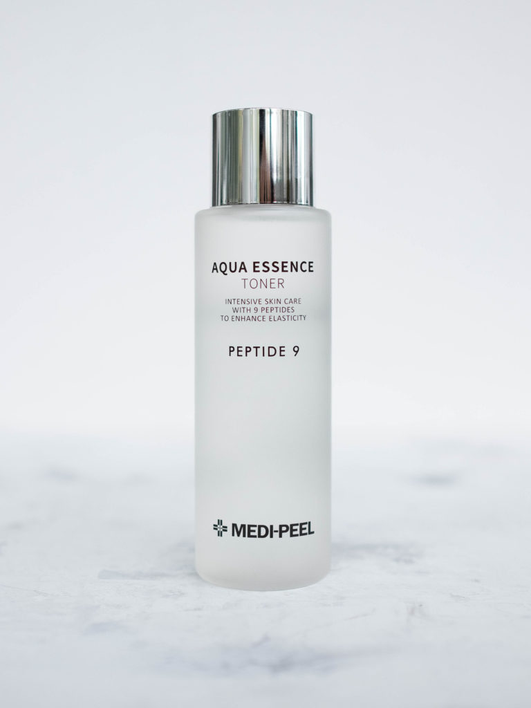 Антивозрастной тонер MEDI-PEEL Peptide 9 Aqua Essence Toner 250 ml