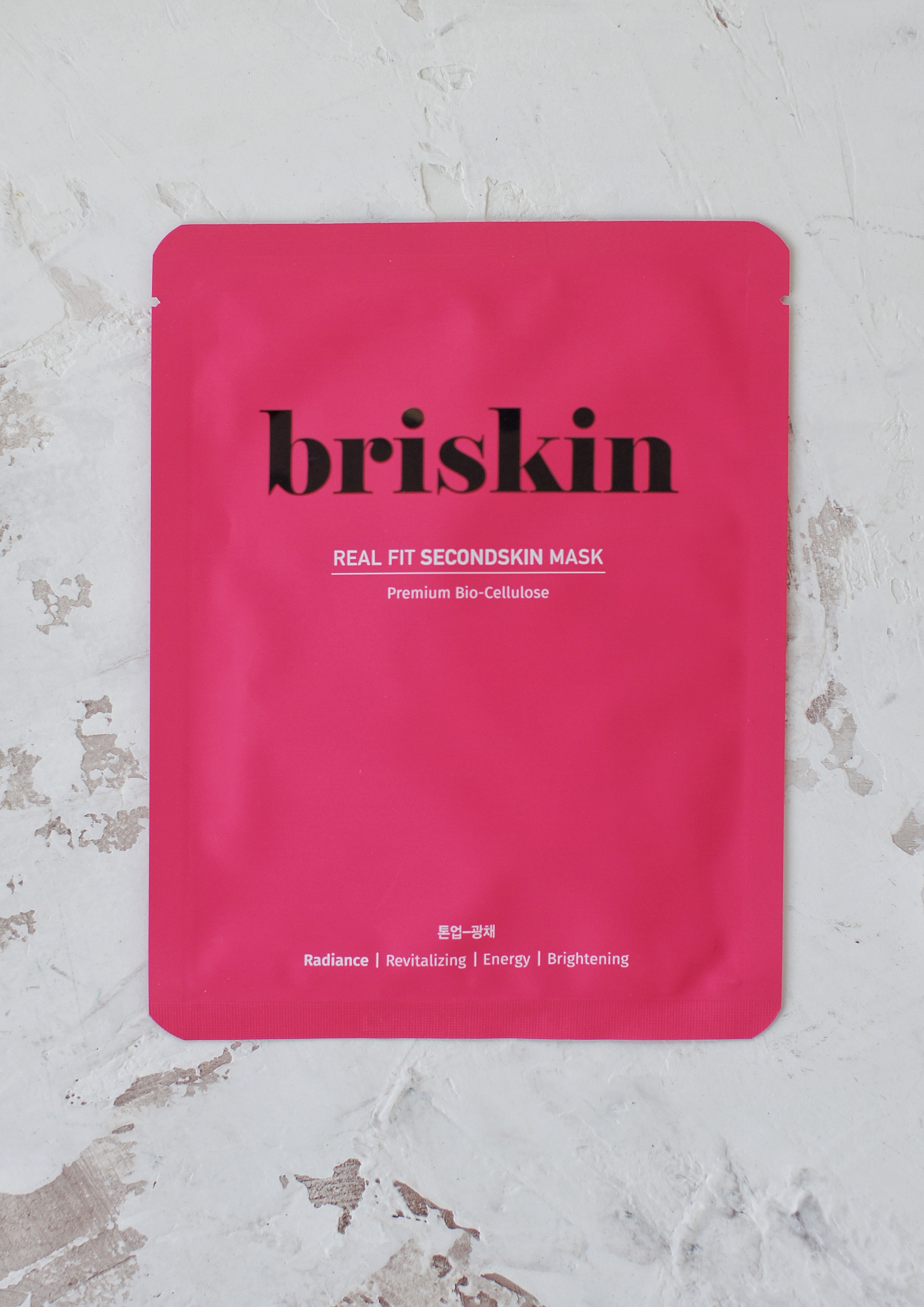 Маска для выравнивания тона из запатентованного материала Briskin Real Fit Second Skin Mask - Radiance 28g