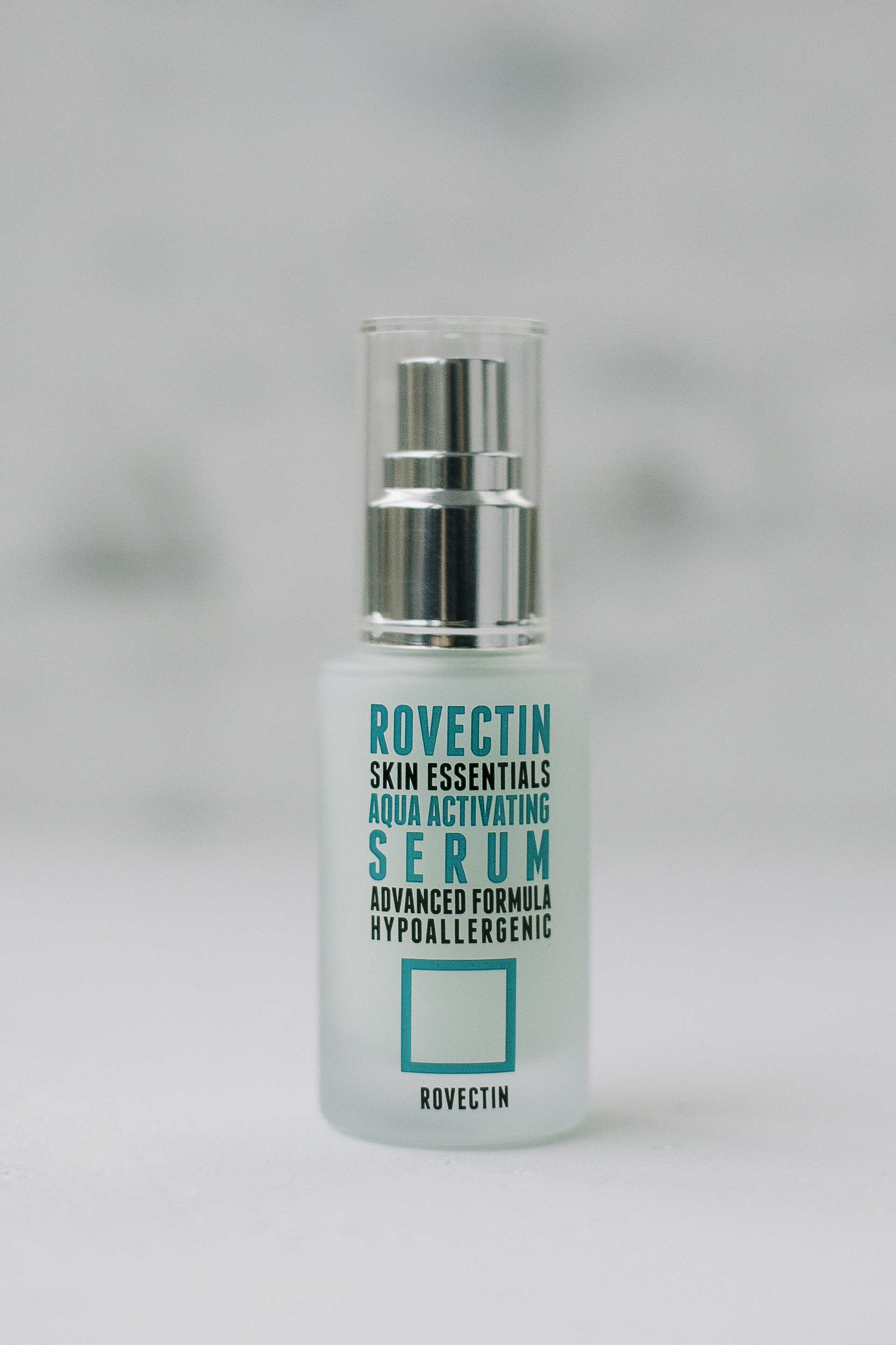 Сыворотка-бустер для глубокого увлажнения ROVECTIN Skin Essentials Aqua Activating Serum 35ml - фото 1