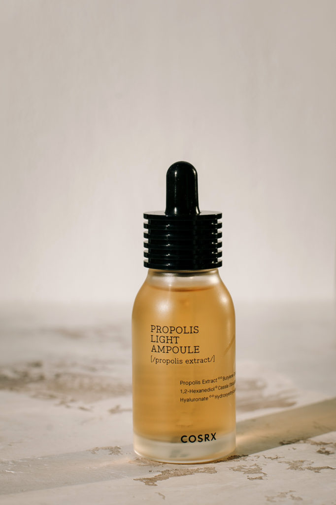 BU// Сыворотка с содержанием прополиса 83% COSRX Propolis Light Ampoule 30ml