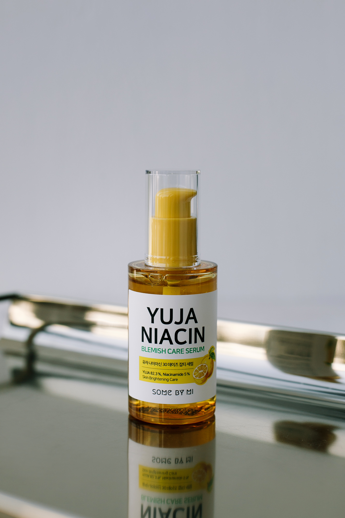 BU// Яркая, витаминная сыворотка на основе ниацинамида и экстракта юдзу SOME BY MI Yuja Niacin Blemish Care Serum 50ml - фото 1