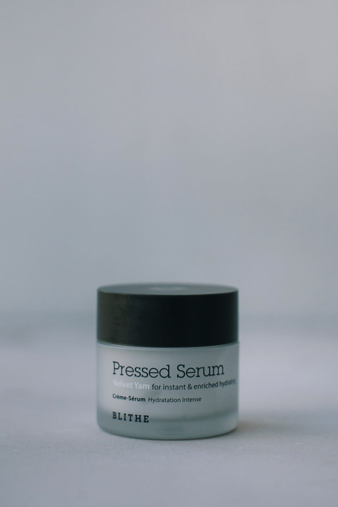 Сыворотка прессованная питательная и омолаживающая BLITHE Pressed Serum Velvet Yam 22ml