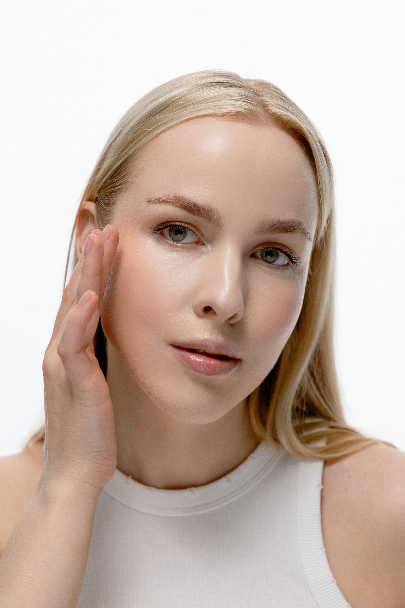 

Жидкие румяна hince Dewy Liquid Cheek [02 Sunlit Peach] 6ml