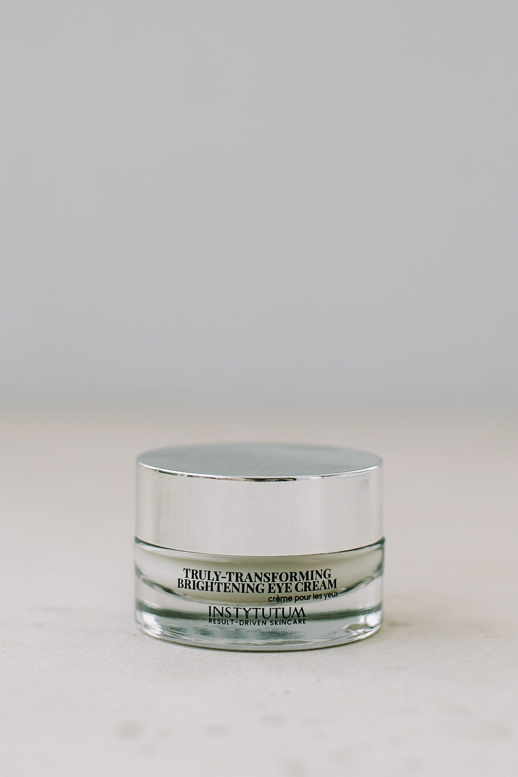 

Лифтинг-крем для красивого, сияющего взгляда INSTYTUTUM Truly-Transforming Brightening Eye Cream 15ml