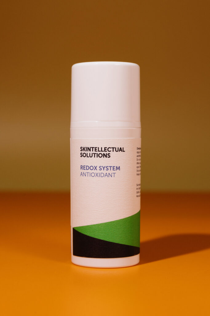 Микроэмульсия с коэнзимом Q10 и СОД Skintellectual Solutions Redox System 30 ml
