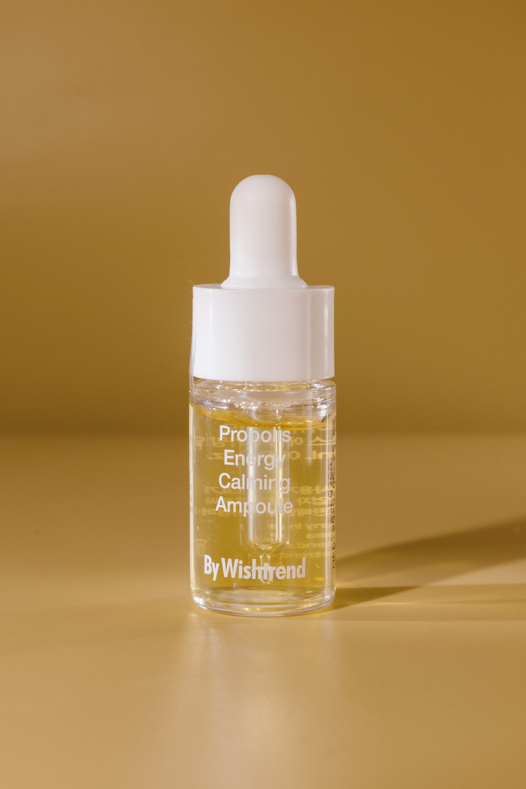 

Энергетическая успокаивающая ампула с прополисом BY WISHTREND Propolis Energy Calming Ampoule 10ml