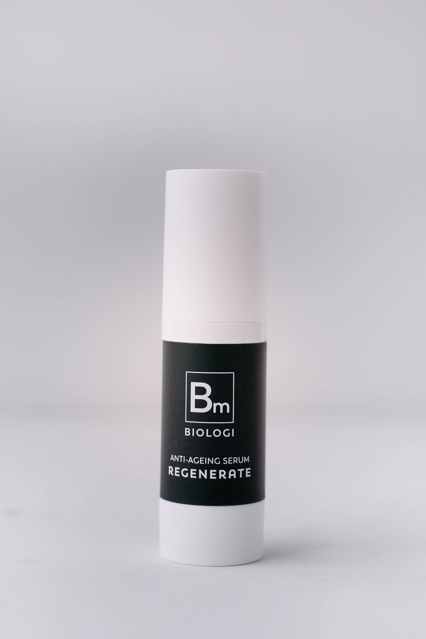 

BU// Интенсивная омолаживающая сыворотка Biologi Regenerate Anti-Ageing Serum 30ml