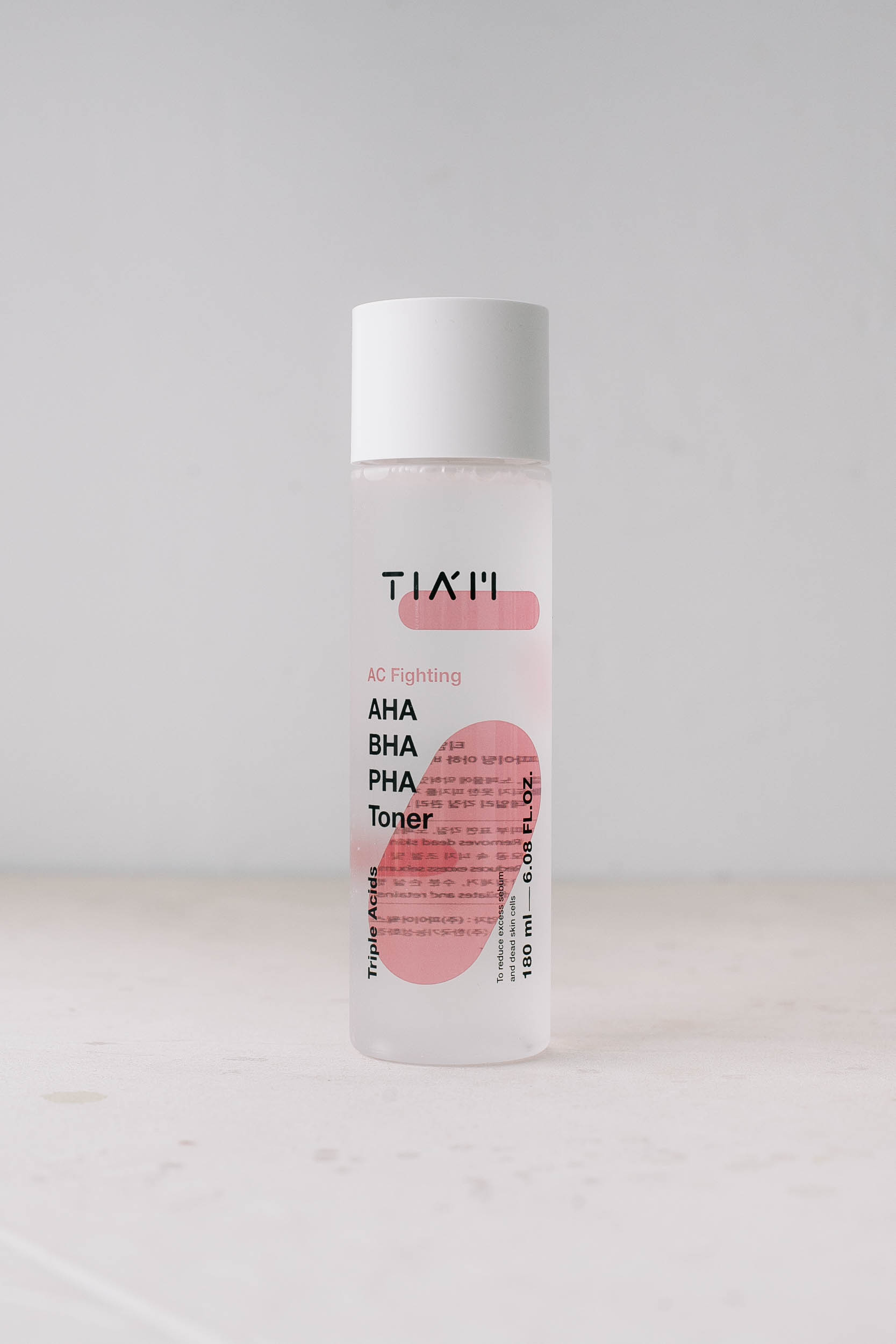 Отшелушивающий тонер с тремя видами кислот TIAM AC Fighting AHA BHA PHA Toner 180ml