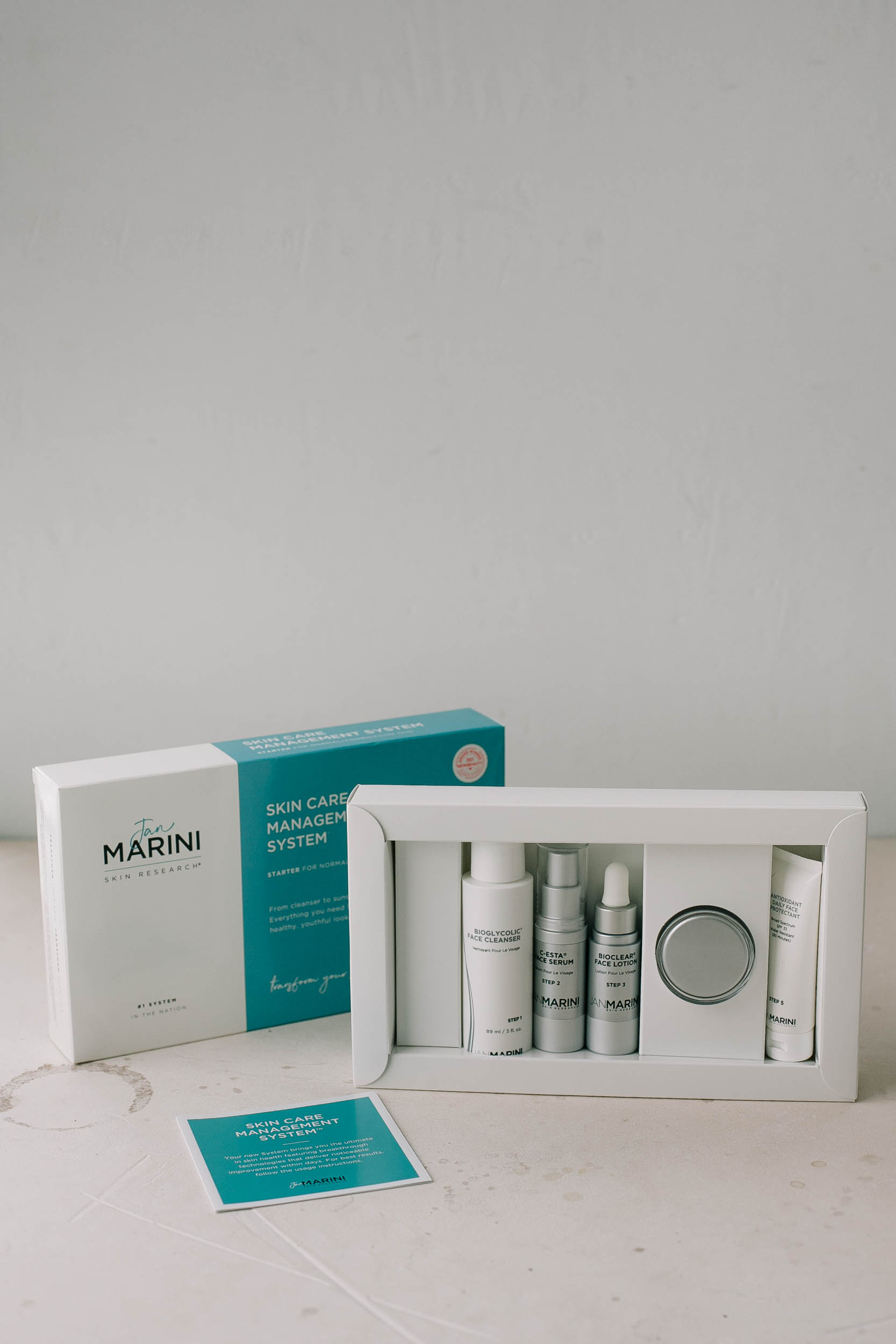 Система ухода для нормальной кожи JAN MARINI Starter Skin Care Management System (Normal-Combo Skin) SPF33