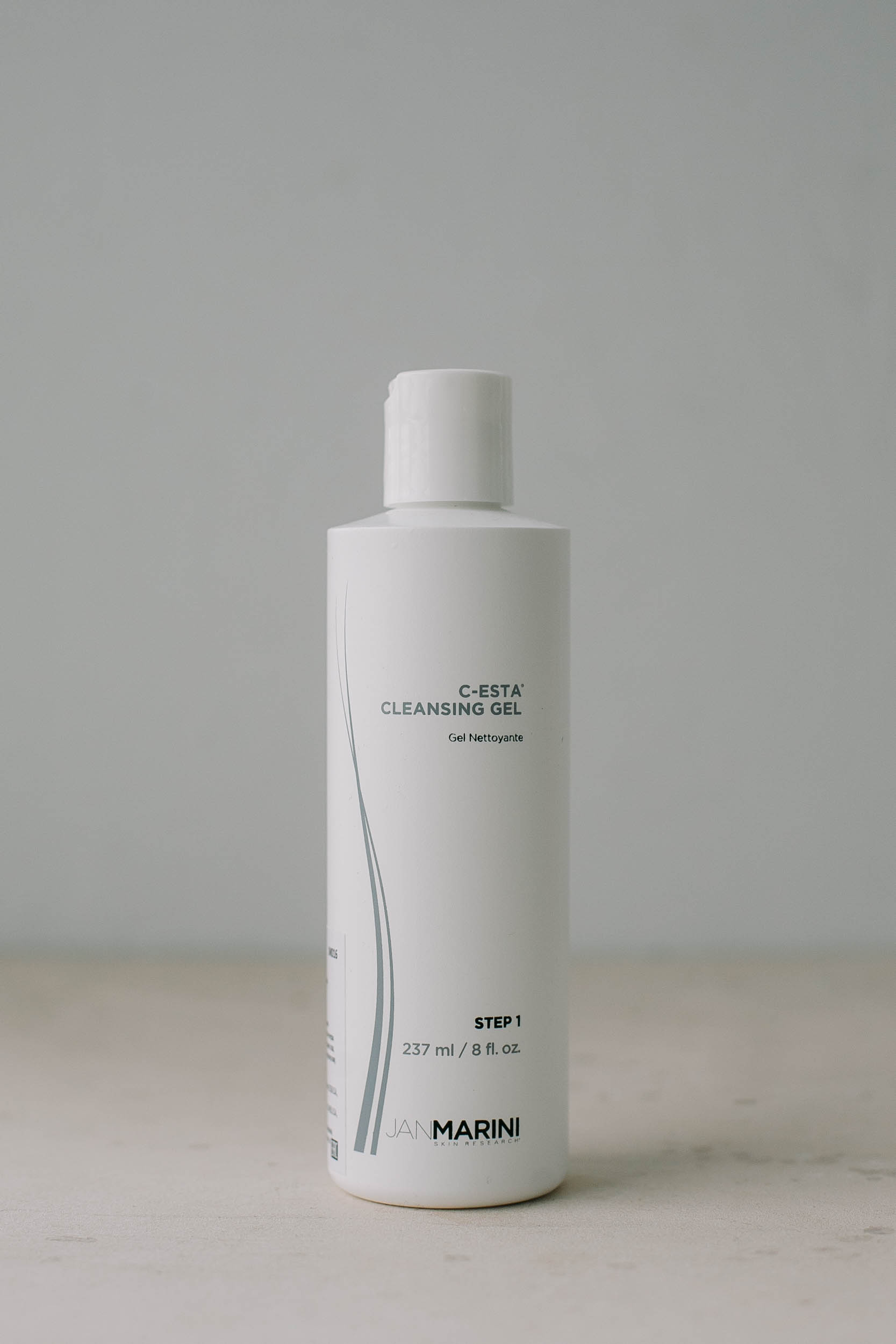 Очищающий гель с витамином С и DMAE JAN MARINI C-Esta Cleansing Gel 237ml