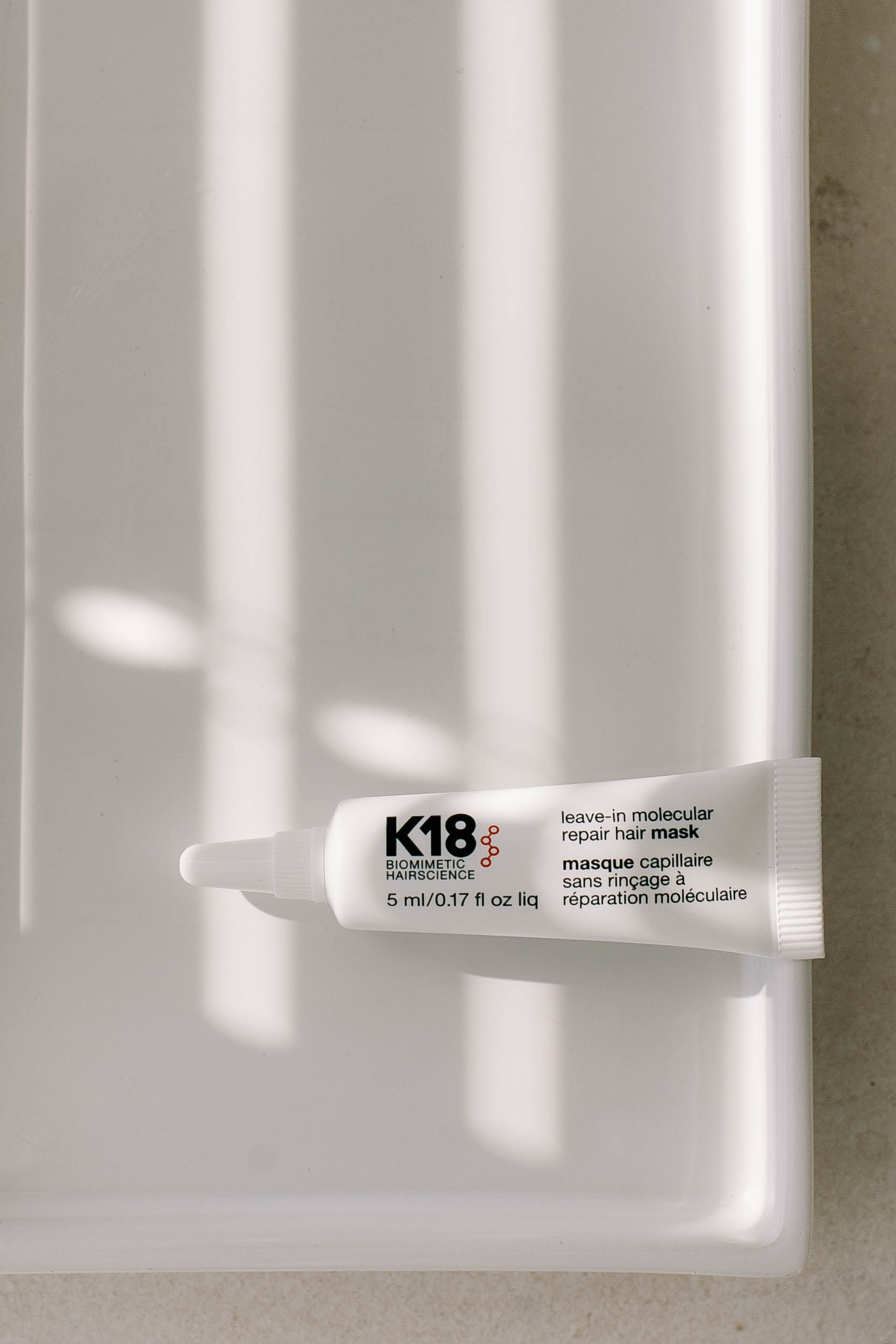 

Несмываемая маска для молекулярного восстановления волос K18 Leave-In Molecular Repair Hair Mask 5ml