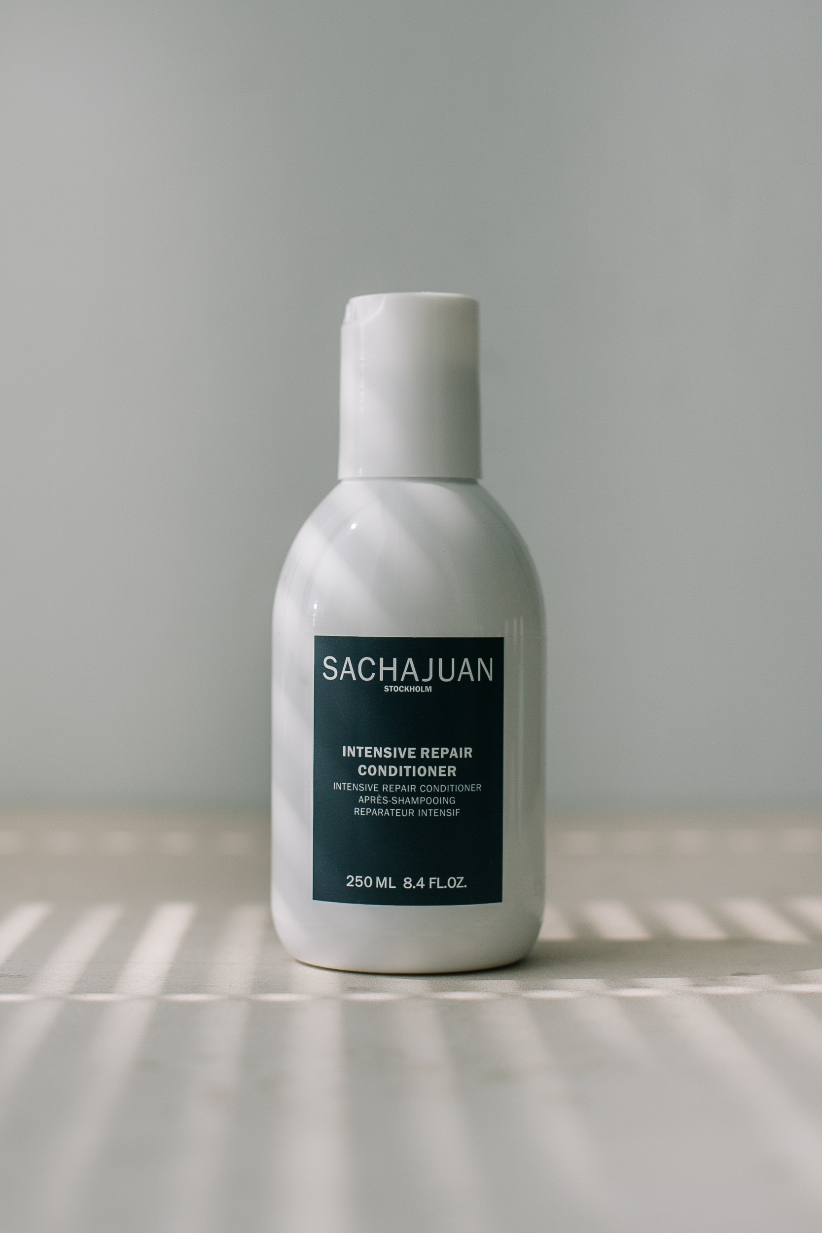 Интенсивно восстанавливающий кондиционер для волос SACHAJUAN Intensive Repair Conditioner 250ml