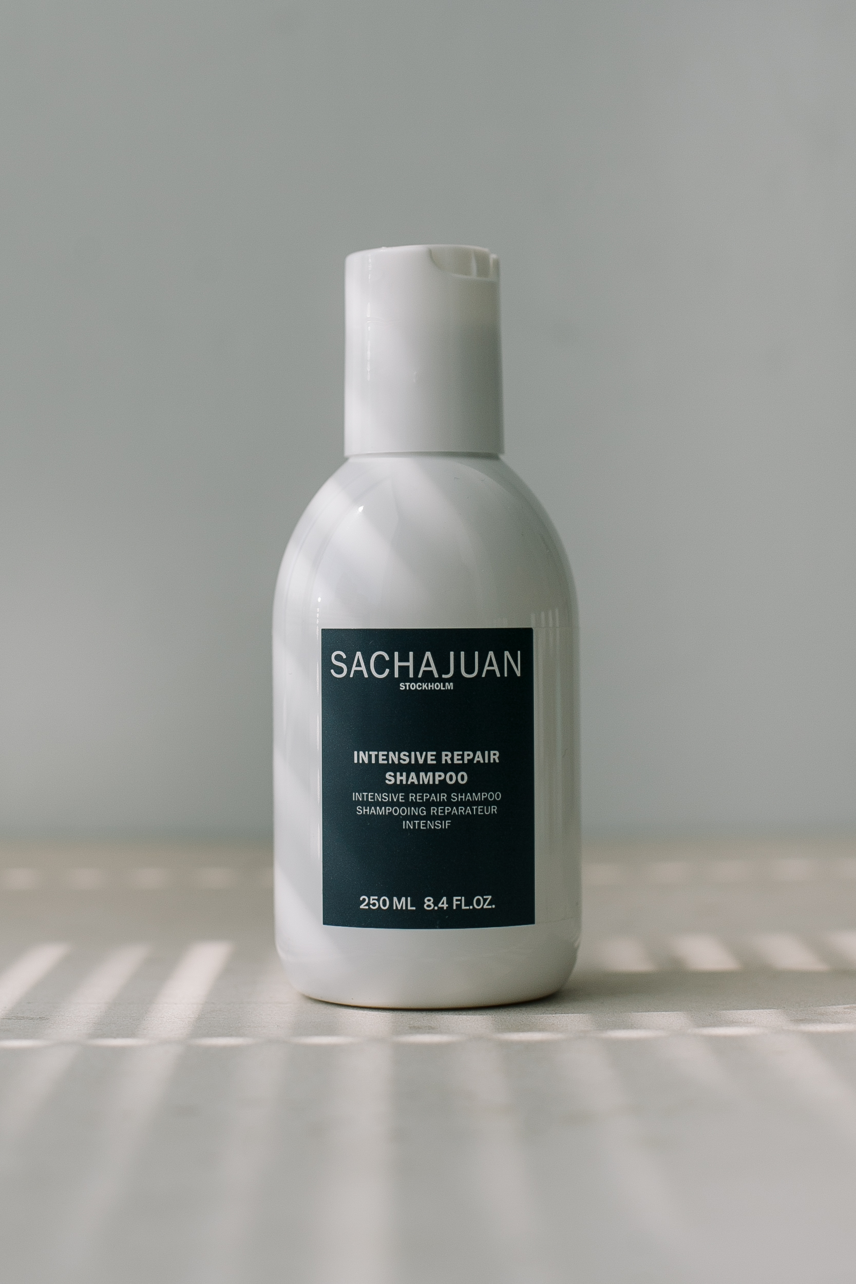 Интенсивно восстанавливающий шампунь SACHAJUAN Intensive Repair Shampoo 250ml