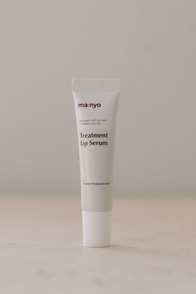 Восстанавливающая сыворотка для губ с керамидами Manyo Treatment Lip Serum 10ml