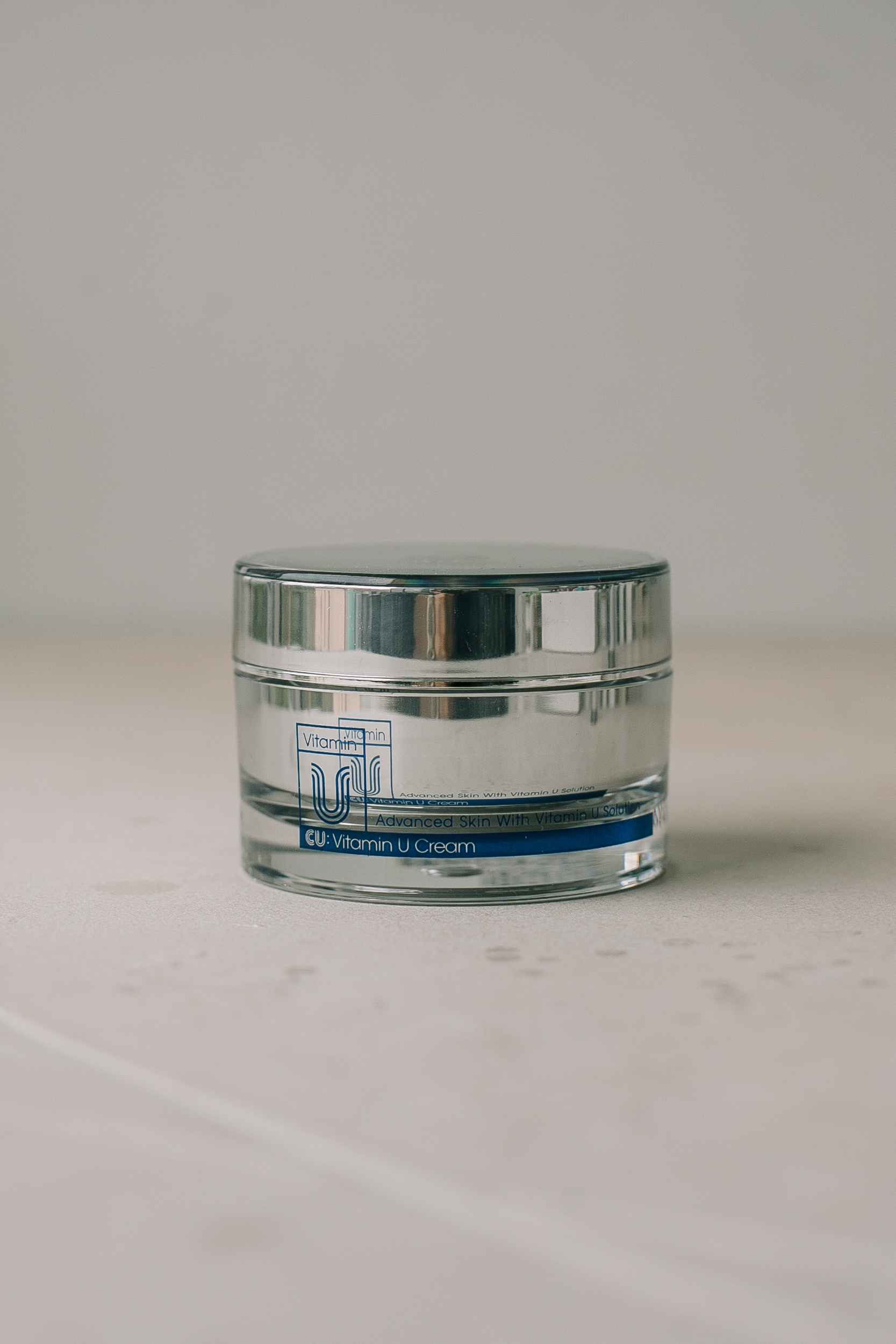 

Антивозрастной крем с пептидами, витамином U, вольюфилином CU: Vitamin U Cream 50ml