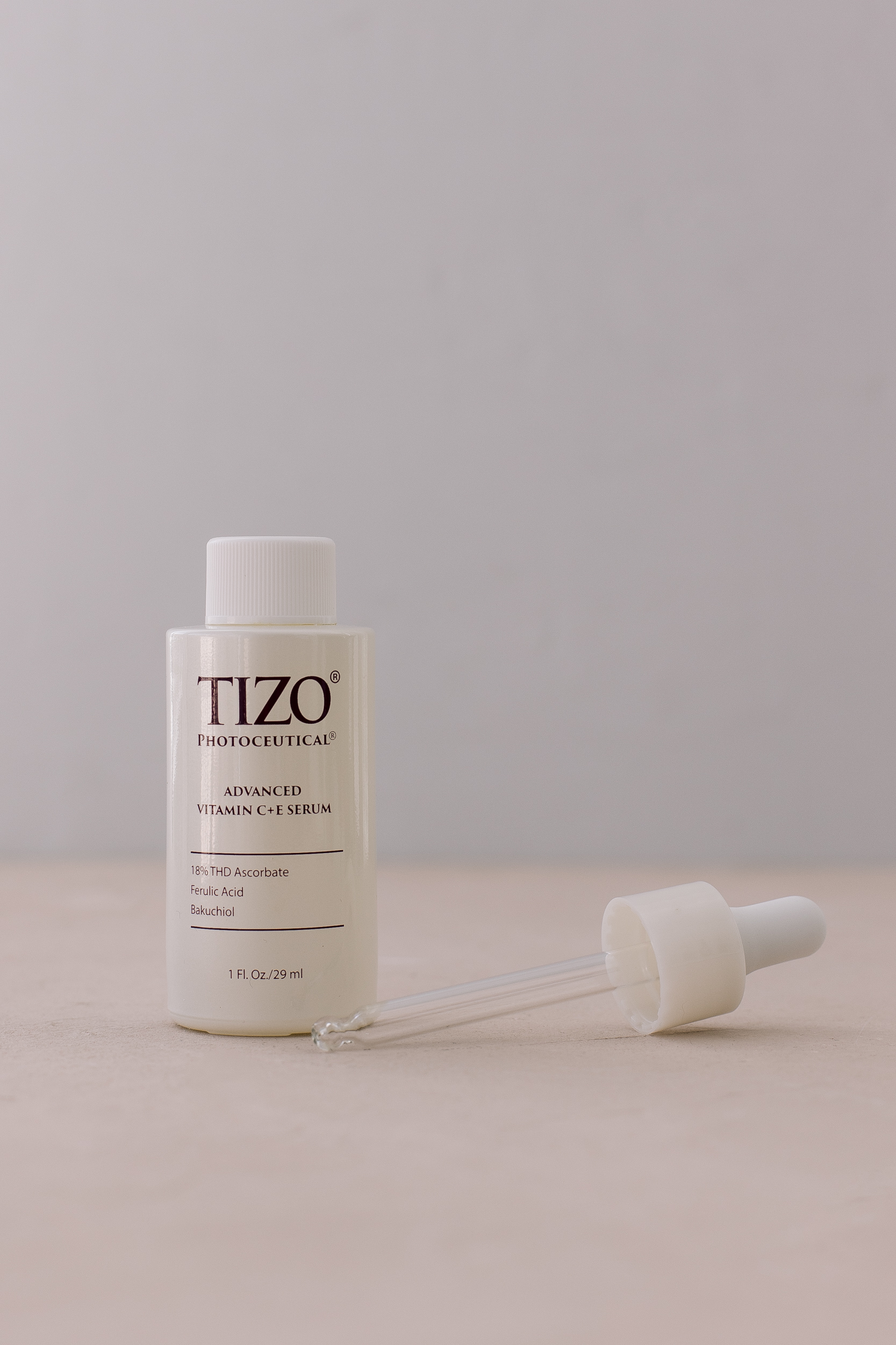 

BU// Сыворотка антиоксидантная TiZO Advanced Vitamin C+E 29ml