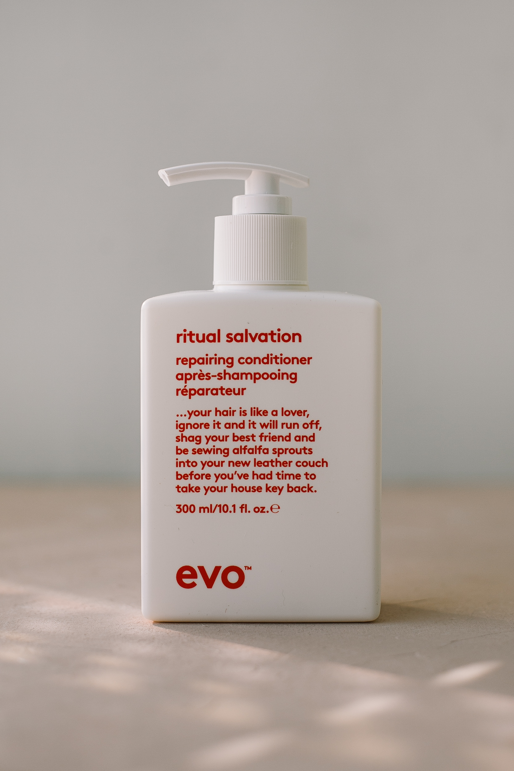 

[Спасение и блаженство] кондиционер для окрашенных волос Evo Ritual Salvation Repairing Conditioner 300ml