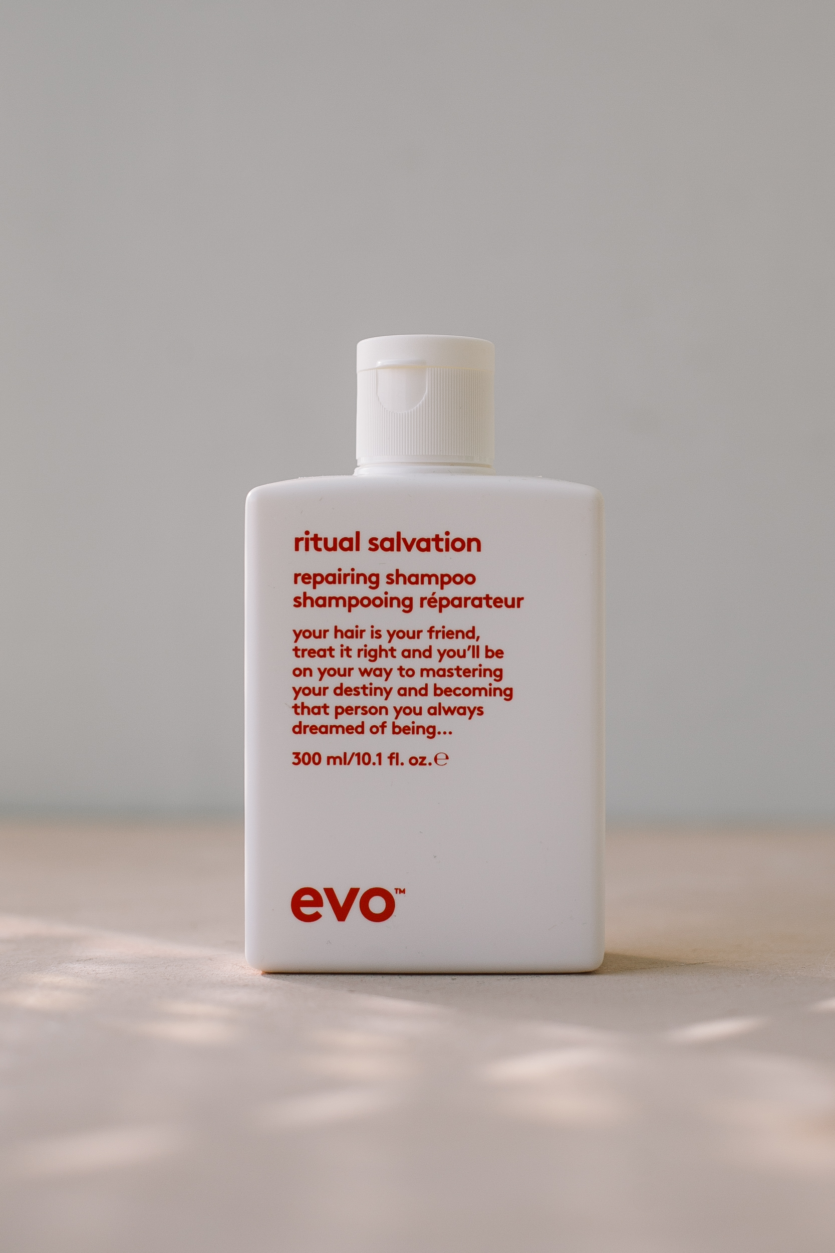 Шампунь для окрашенных волос [спасение и блаженство]  Evo Ritual Salvation Repairing Shampoo 300ml