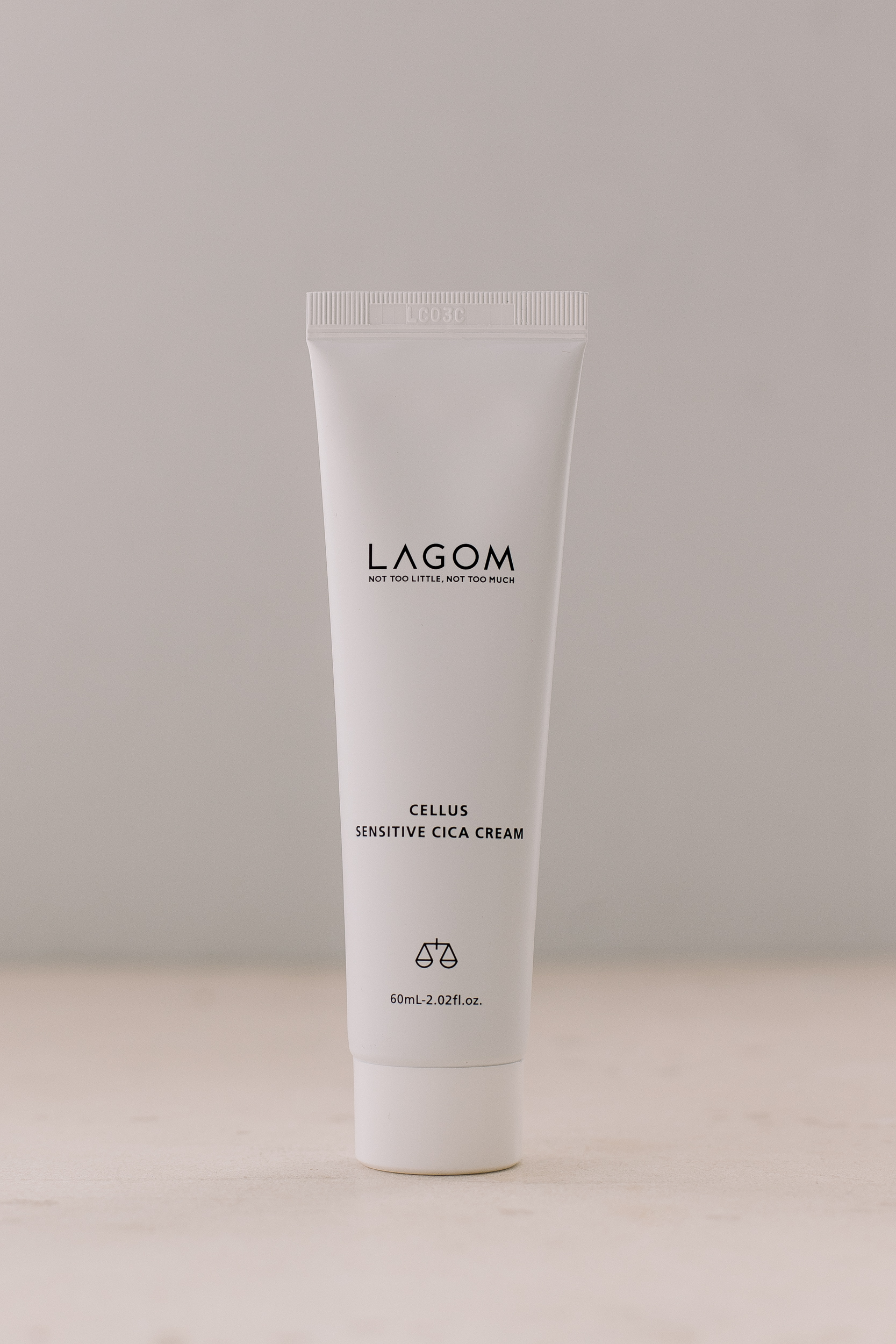 Успокаивающий крем Lagom Cellus Sensitive Cica Cream 60ml - фото 1
