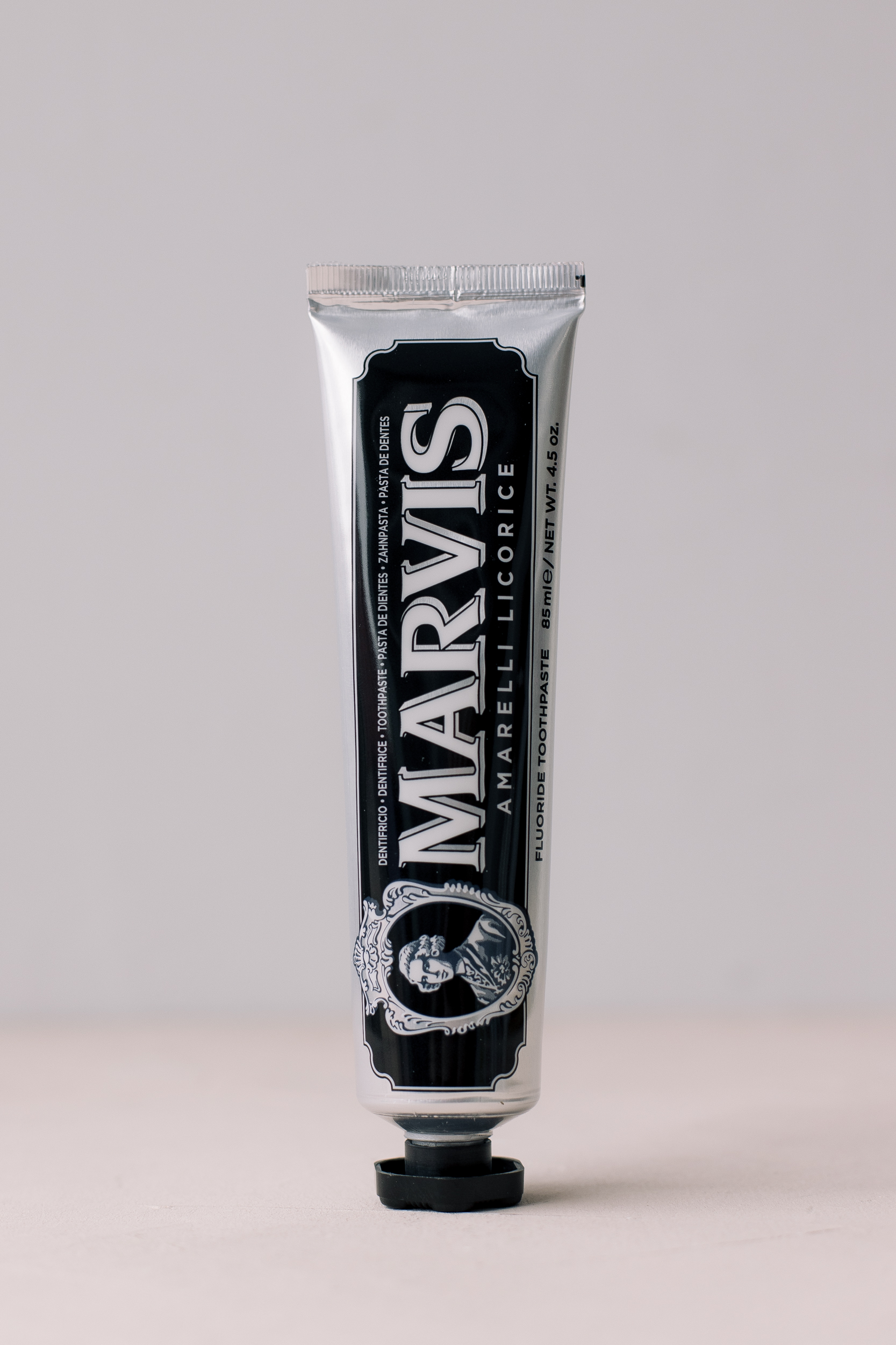 Зубная паста "Лакрица Амарелли" MARVIS Amarelli Licorice 85 ml