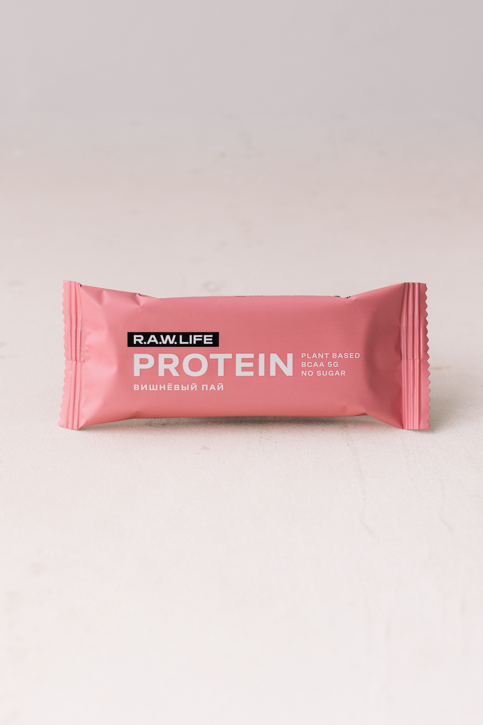 Протеиновый батончик R.A.W. Life Protein 