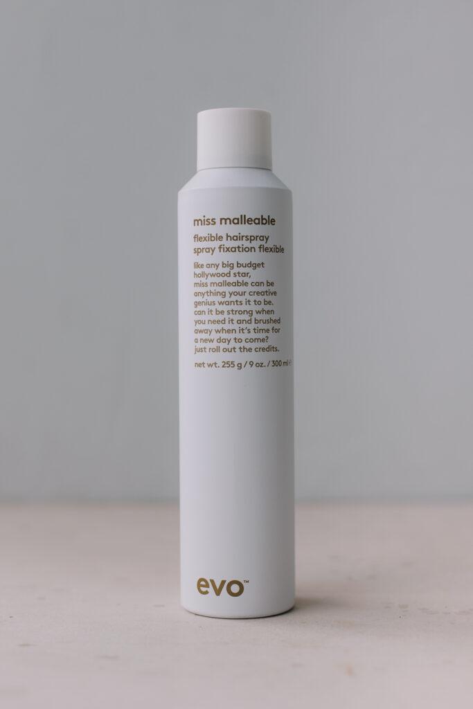 Лак подвижной фиксации [мисс покорность] Evo Miss Malleable Flexible Hairspray 300ml