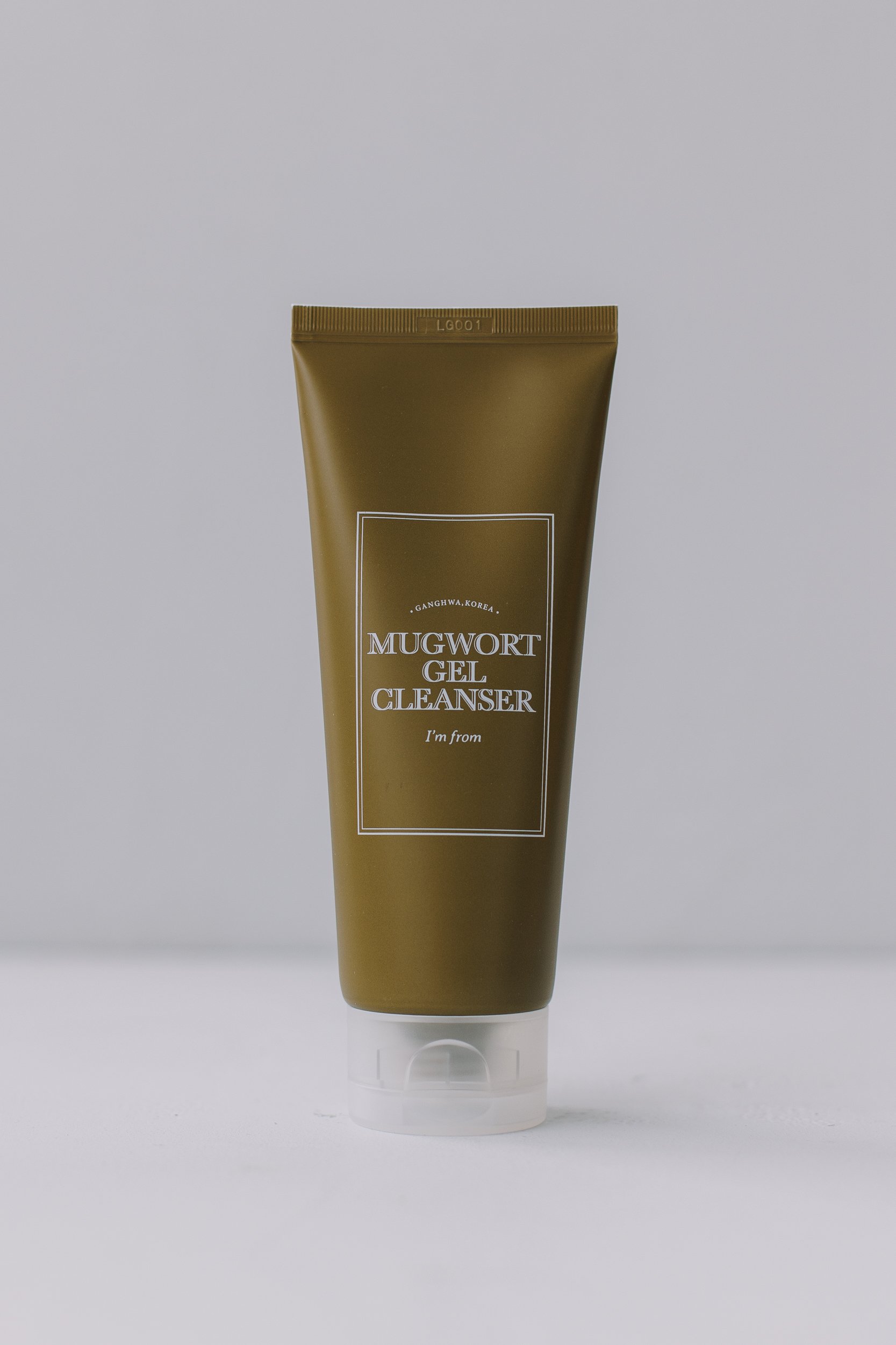 

Мягкий гель для умывания с 60% экстрактом полыни I'm from Mugwort Gel Cleanser 150ml