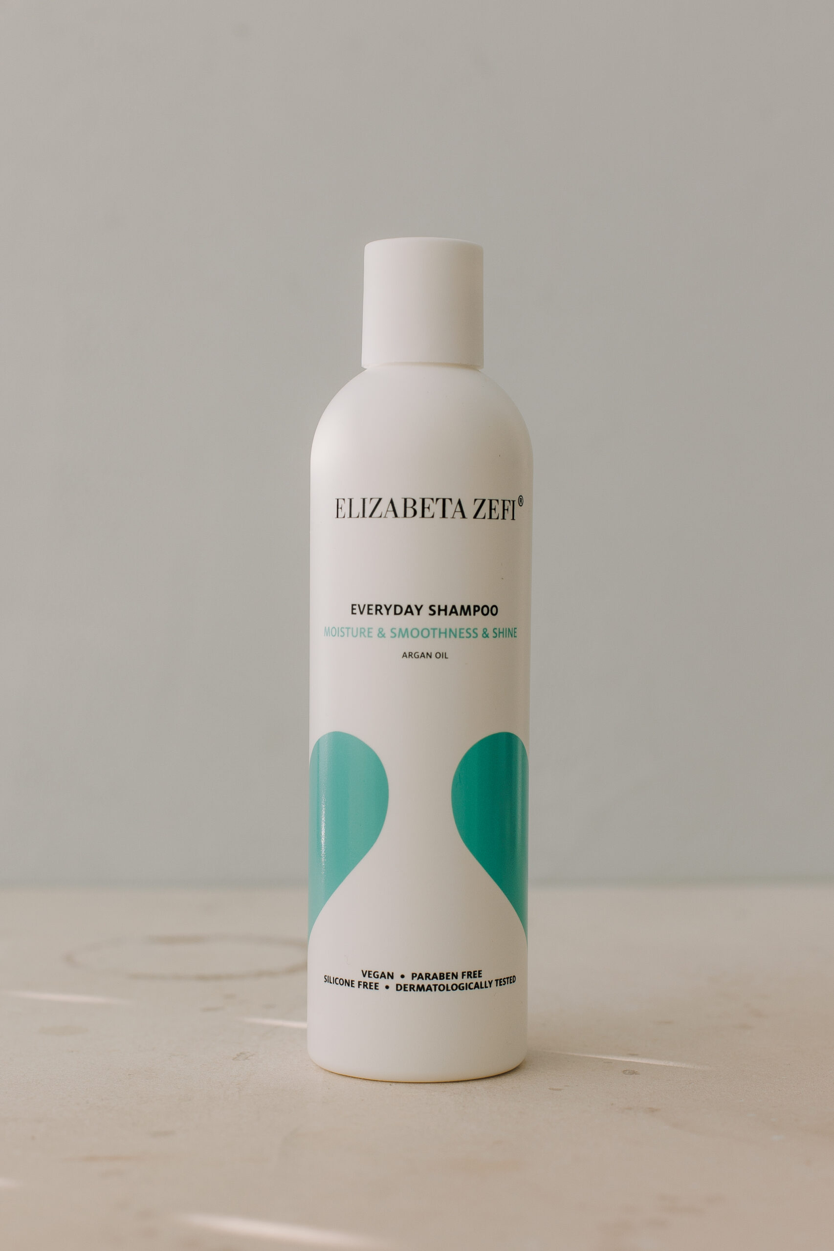 Шампунь для ежедневного ухода за волосами Elizabeta Zefi Everyday Shampoo 250ml