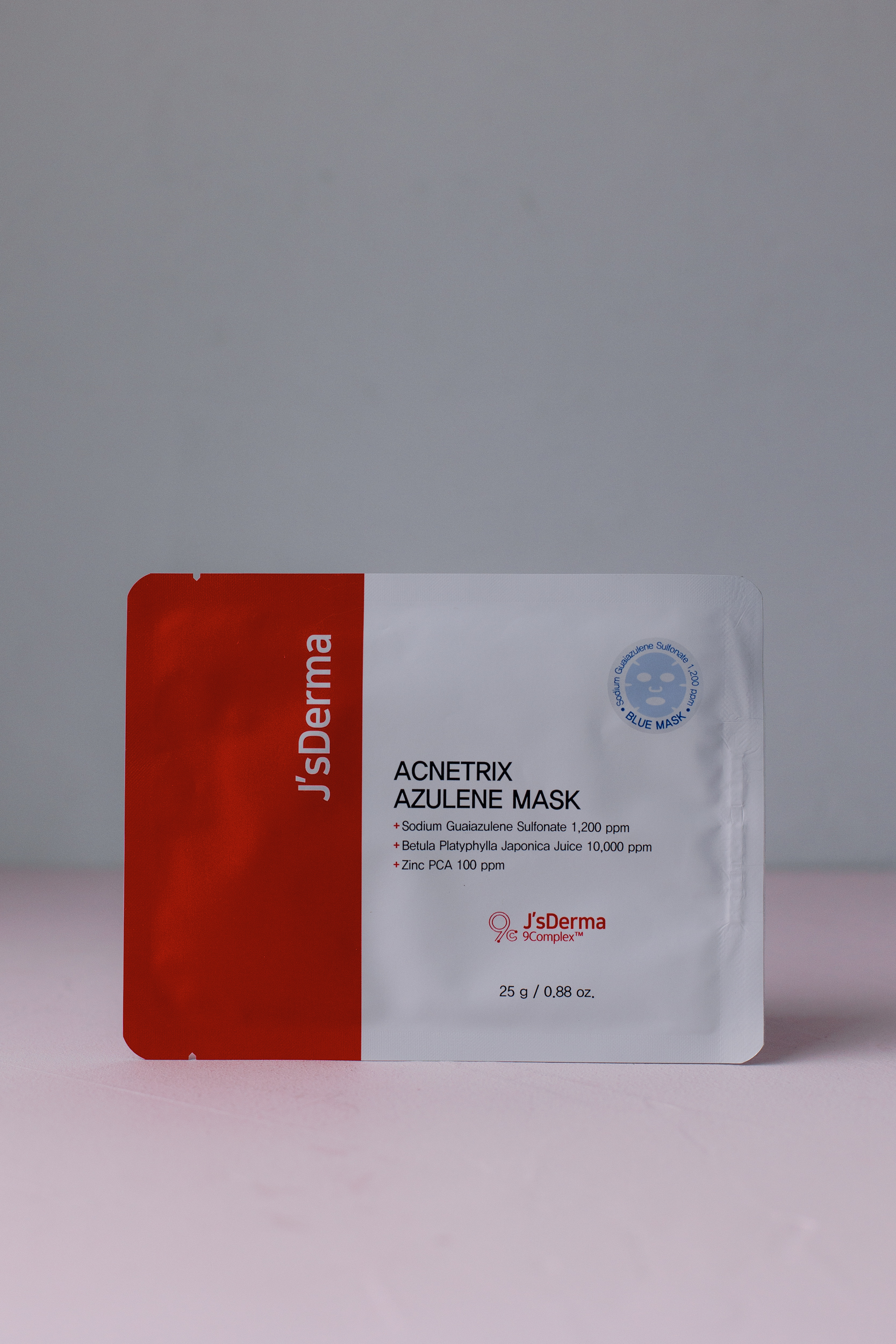 Успокаивающая маска с азуленом JsDERMA Acnetrix Azulene Mask 25g