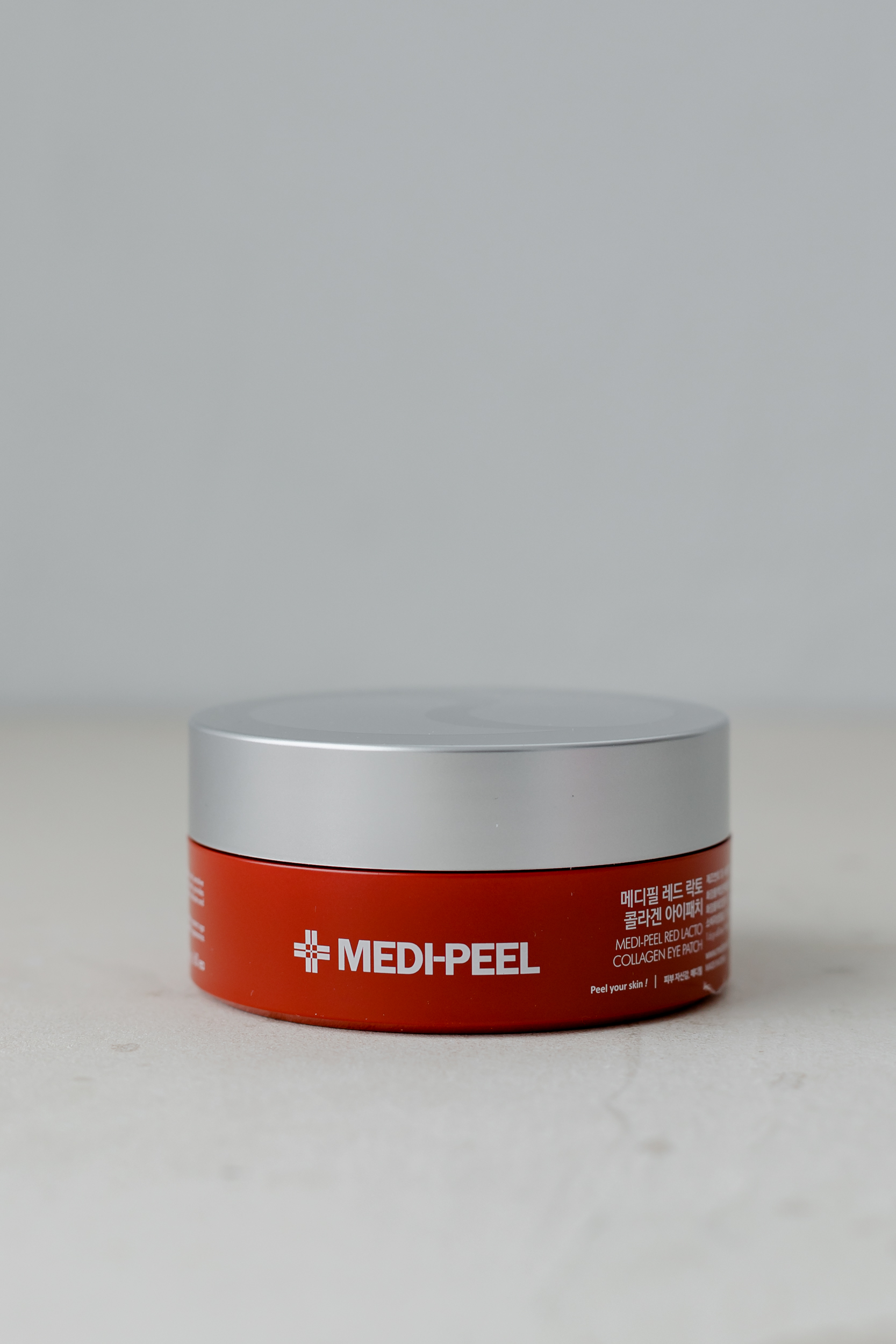 Укрепляющие патчи с гидролизатом коллагена MEDI-PEEL Red Lacto Collagen Eye Patch 60шт Вид №1