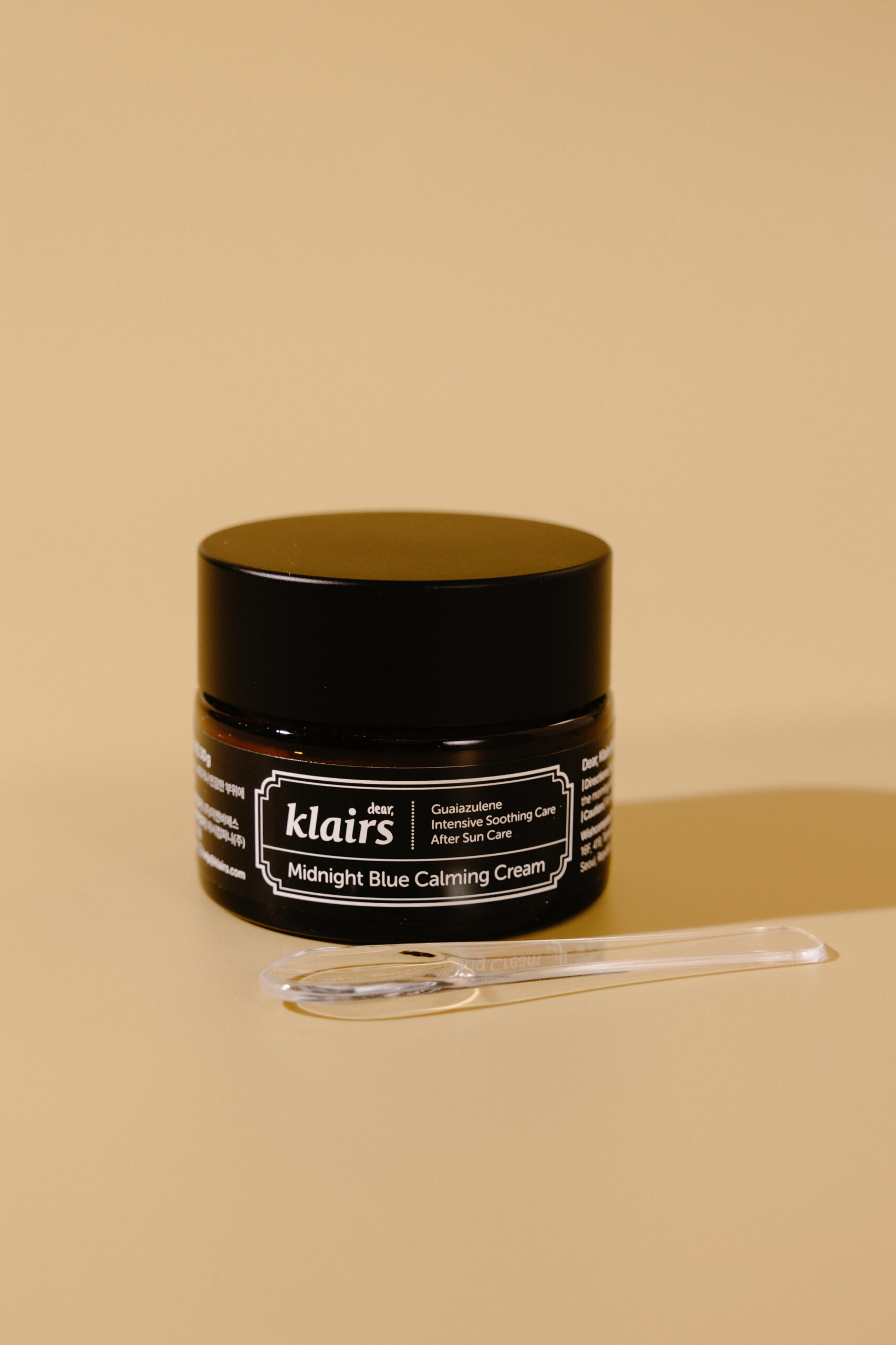 

Крем регенерирующий, успокаивающий с пептидами и центеллой KLAIRS Midnight Blue Calming Cream 30ml