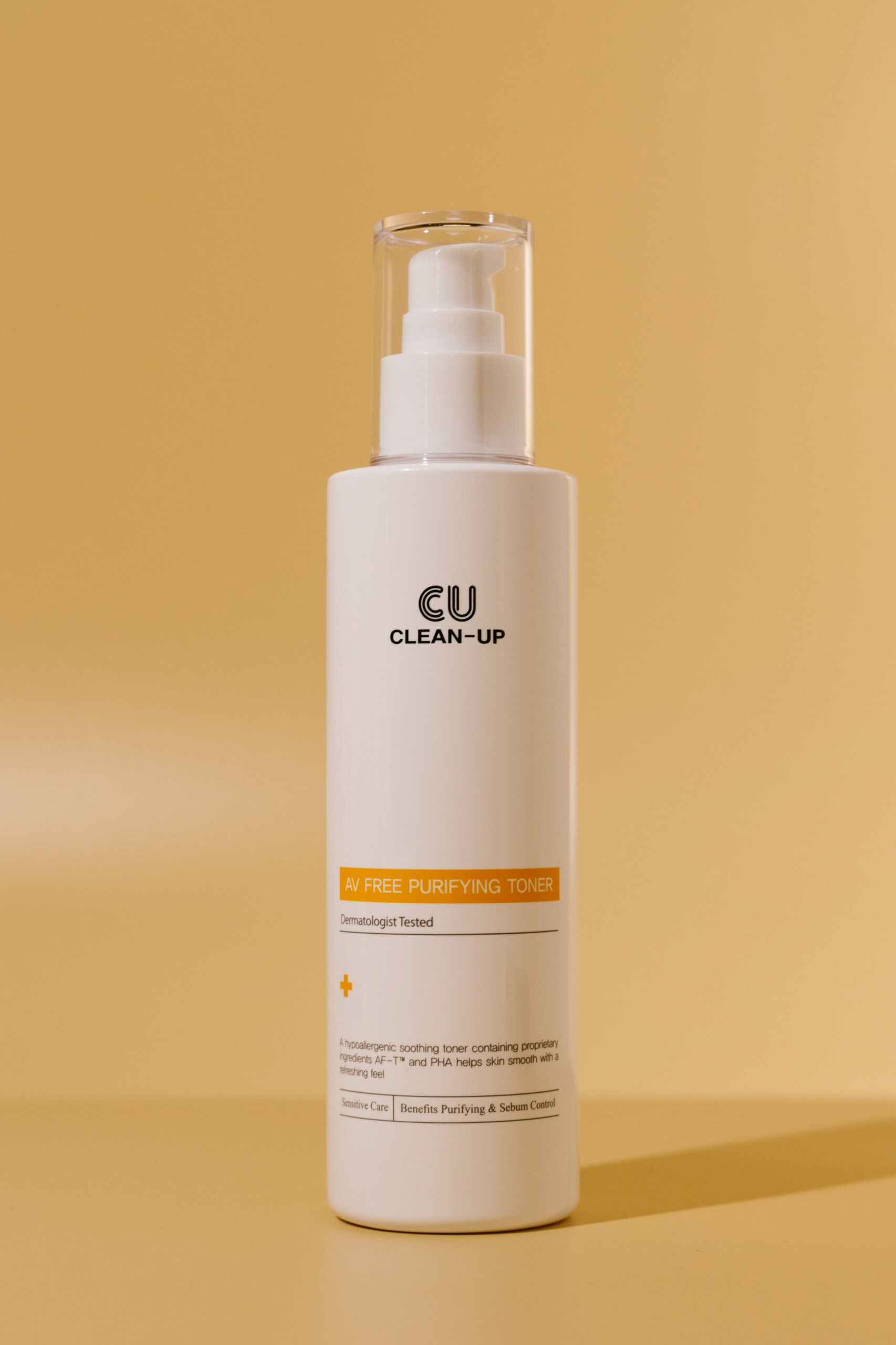Себорегулирубщий тонер CU Clean Up AV Free Purifying Toner 200ml 3050₽