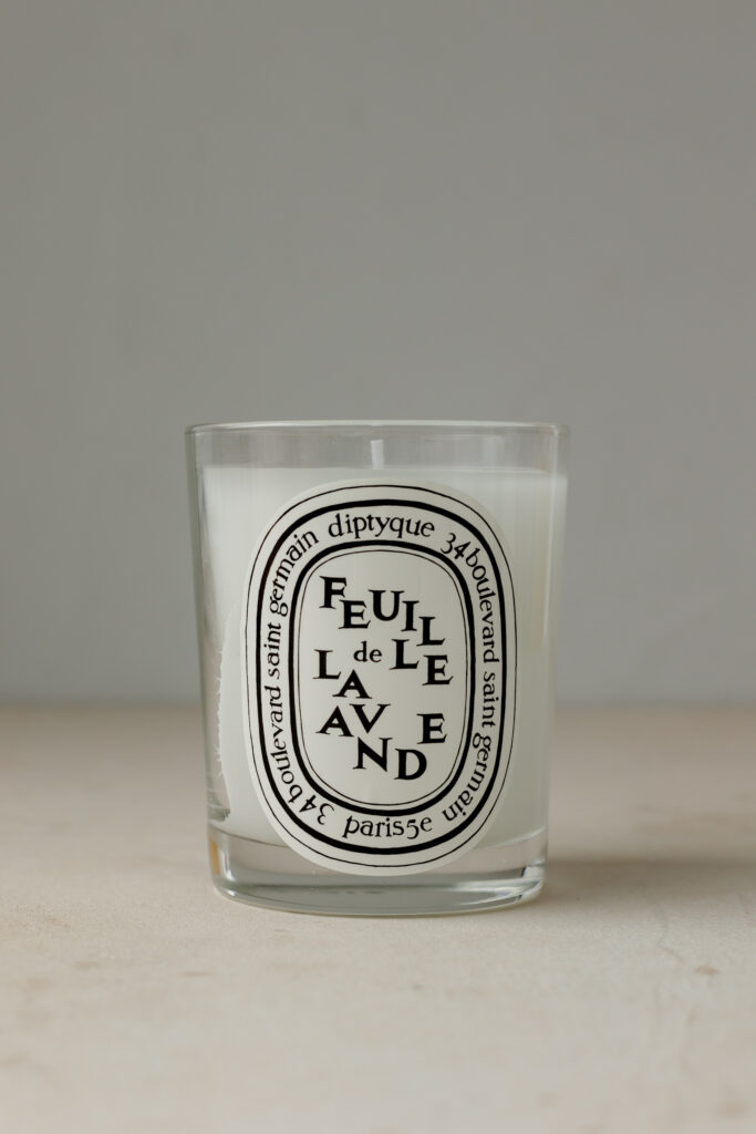 Ароматическая свеча Diptyque Feuille De Lavande Candle 190g