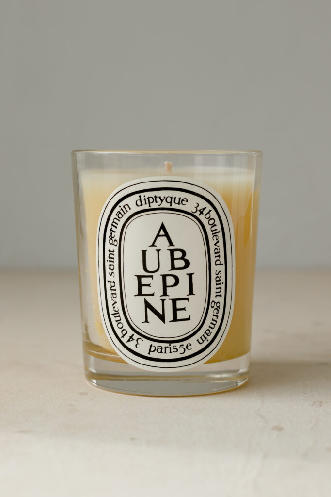 Ароматическая свеча Diptyque Aubepine Candle 190g