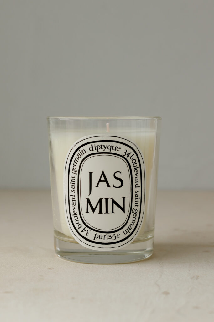 Ароматическая свеча Diptyque Jasmin Candle 190g