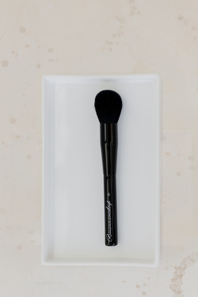 Кисть для тона и пудры Romanovamakeup Sexy Makeup Brush S1