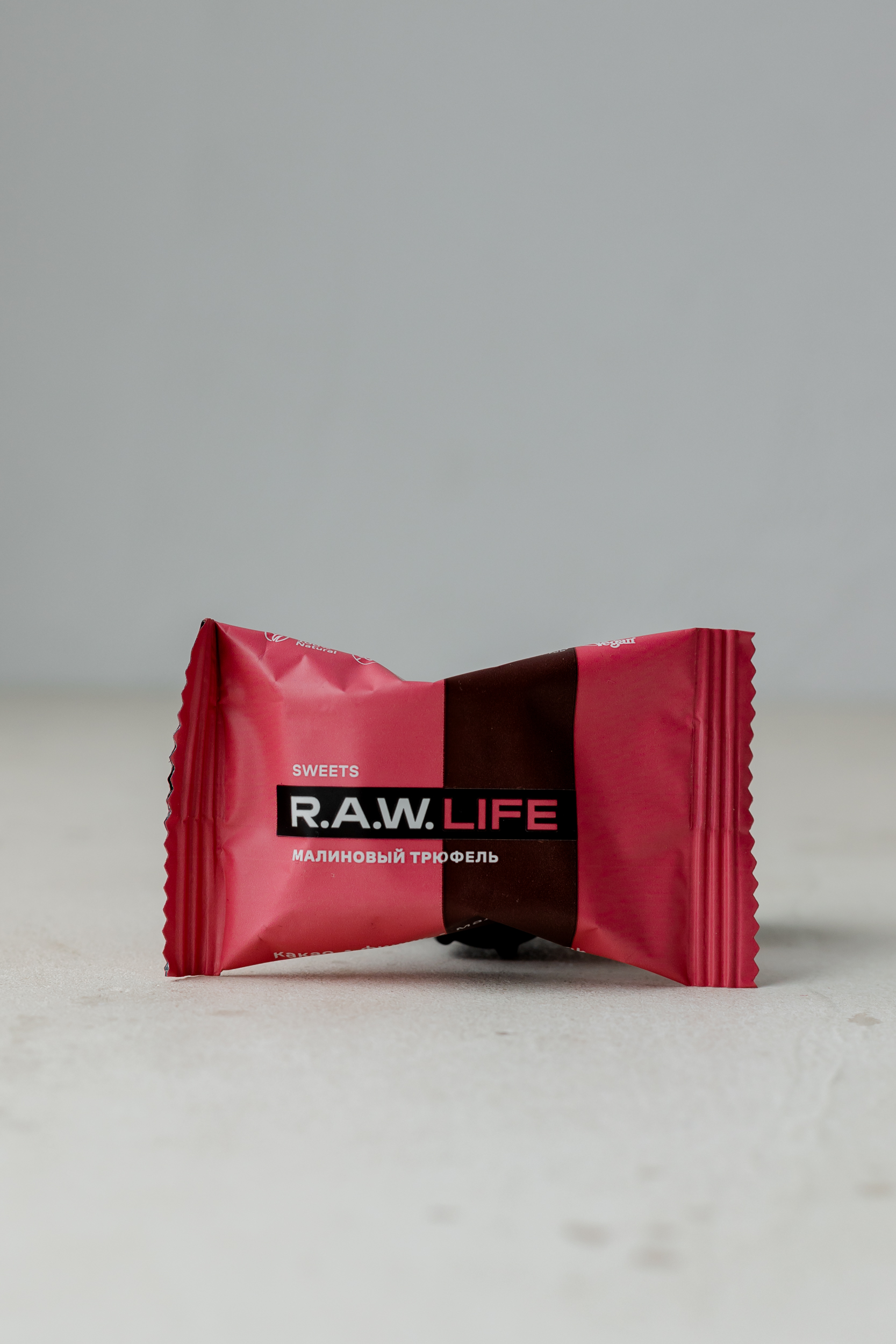 BU// Малиновый трюфель R.A.W. LIFE SWEETS 18g