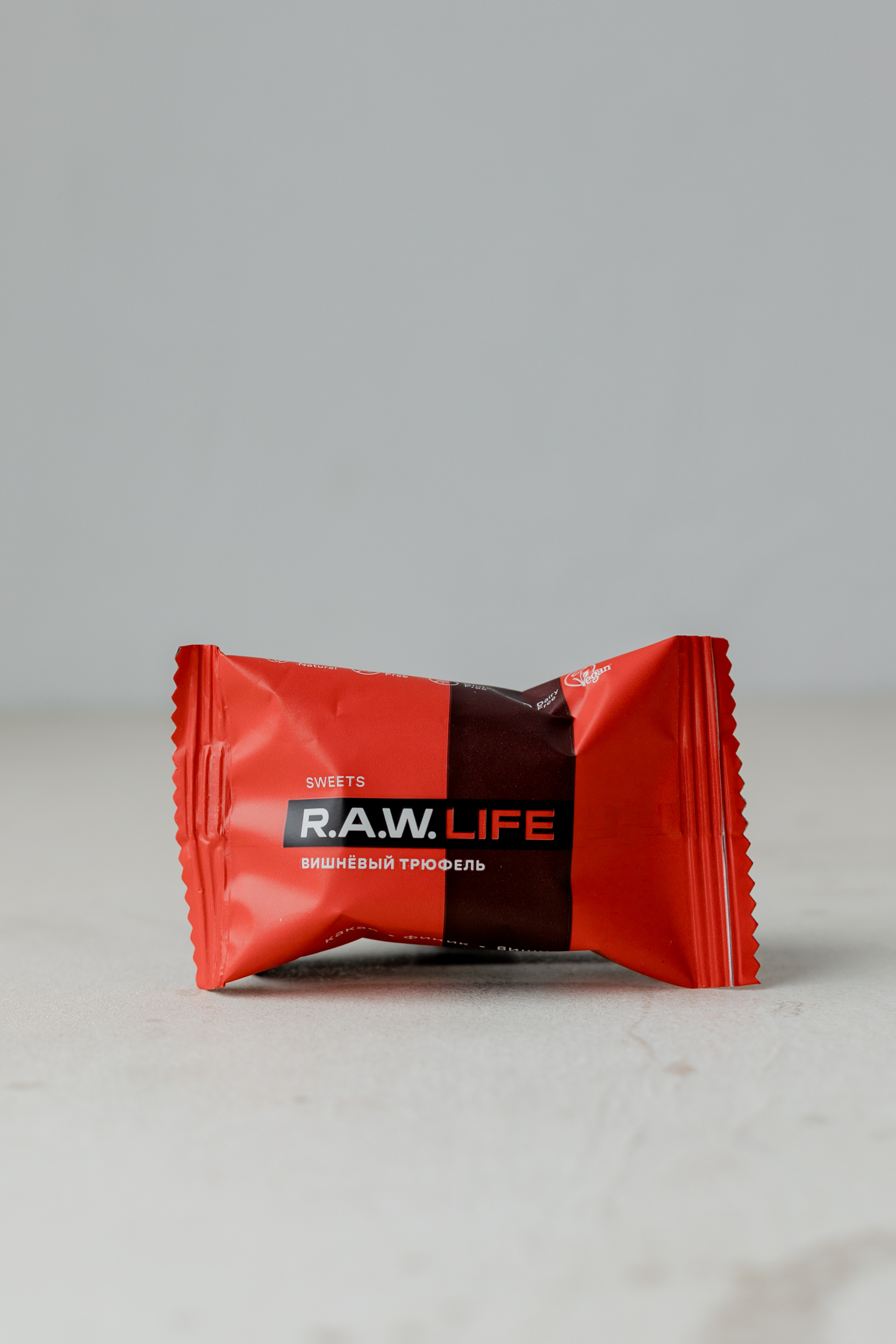 BU// Вишневый трюфель R.A.W. LIFE SWEETS 18g